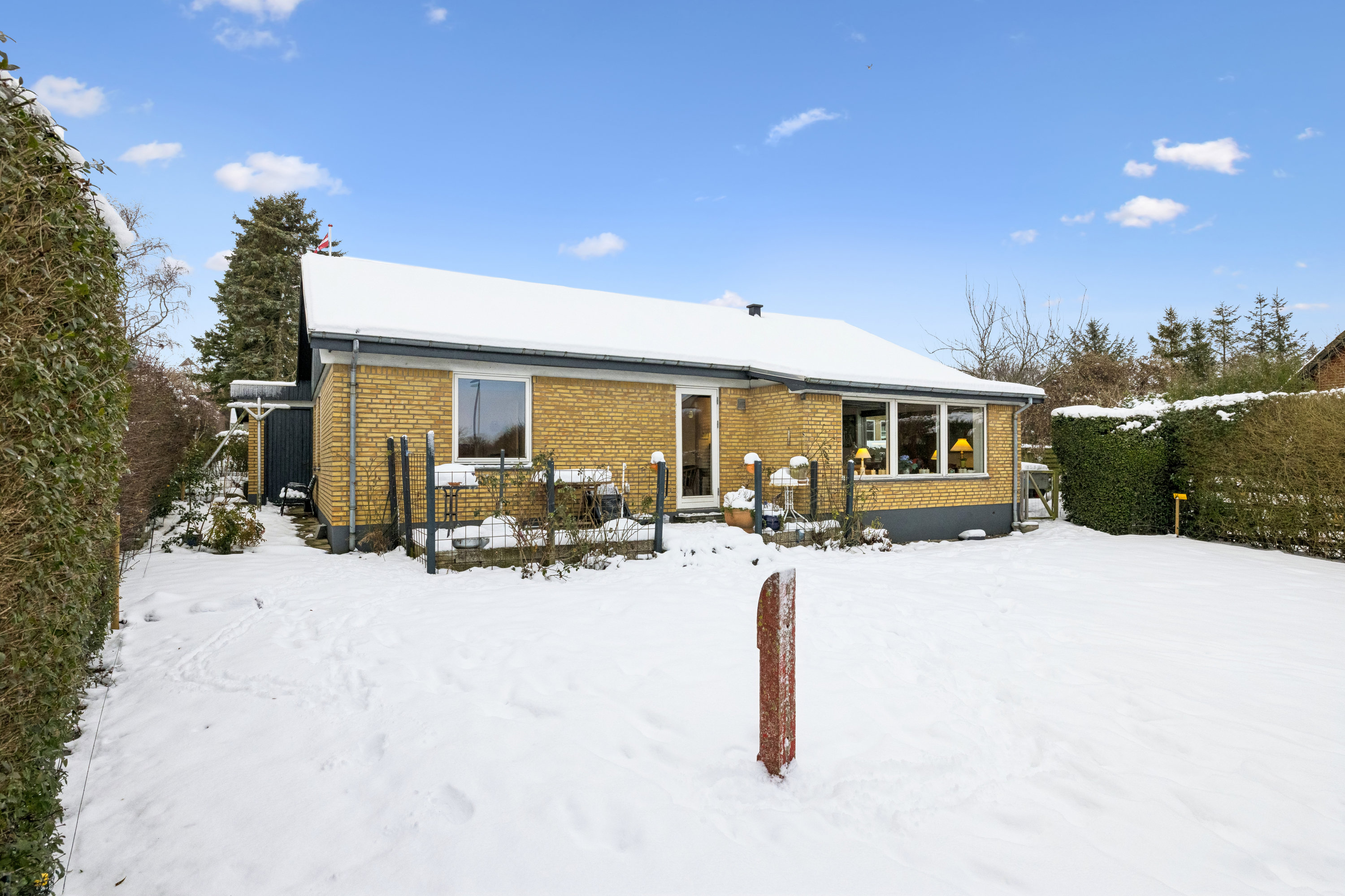 Fremhævet andet billede i fuldskærmstilstand. Billede af Gyvelbakken 1A, 8500 Grenaa