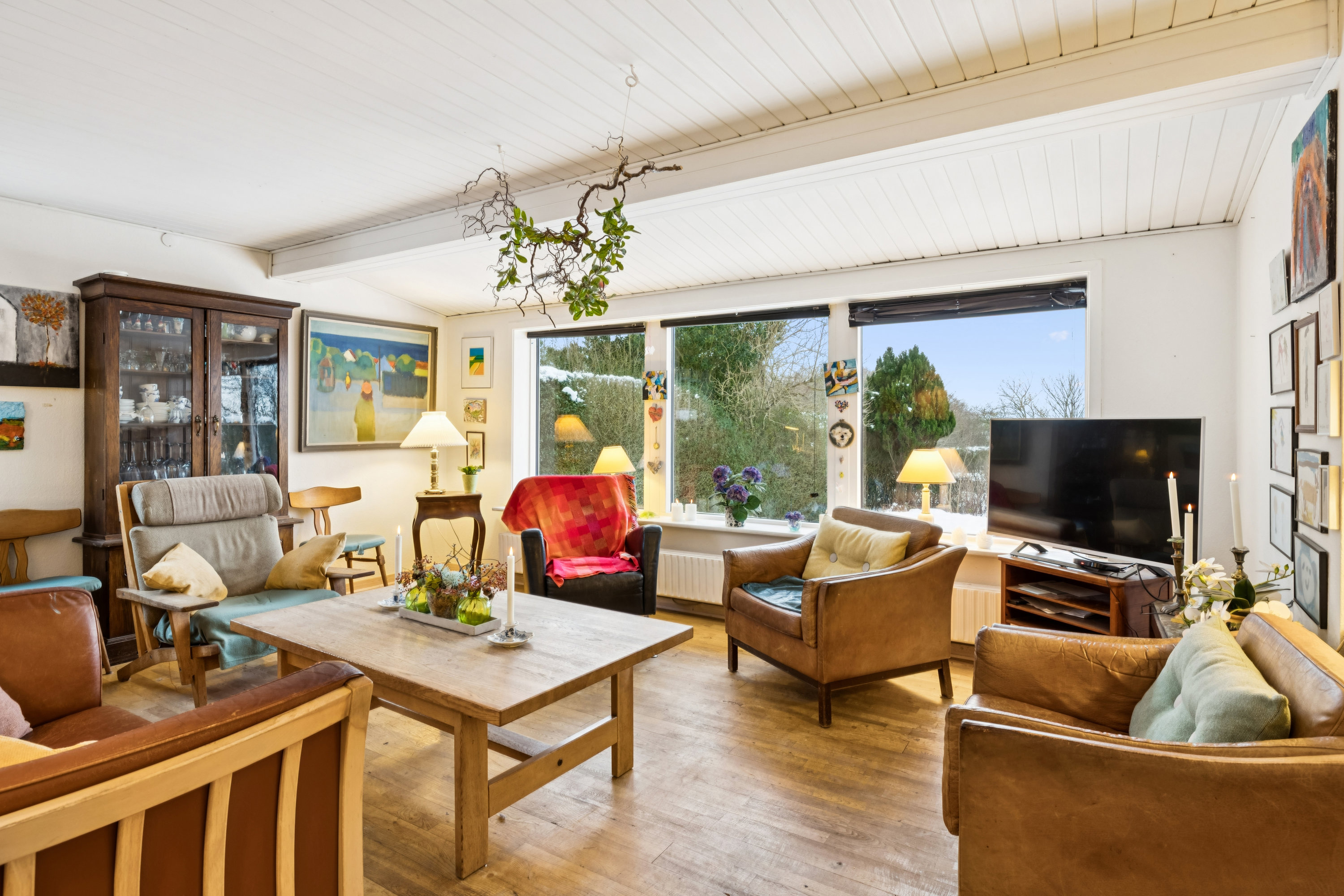 Fremhævet stue billede i fuldskærmstilstand. Billede af Gyvelbakken 1A, 8500 Grenaa