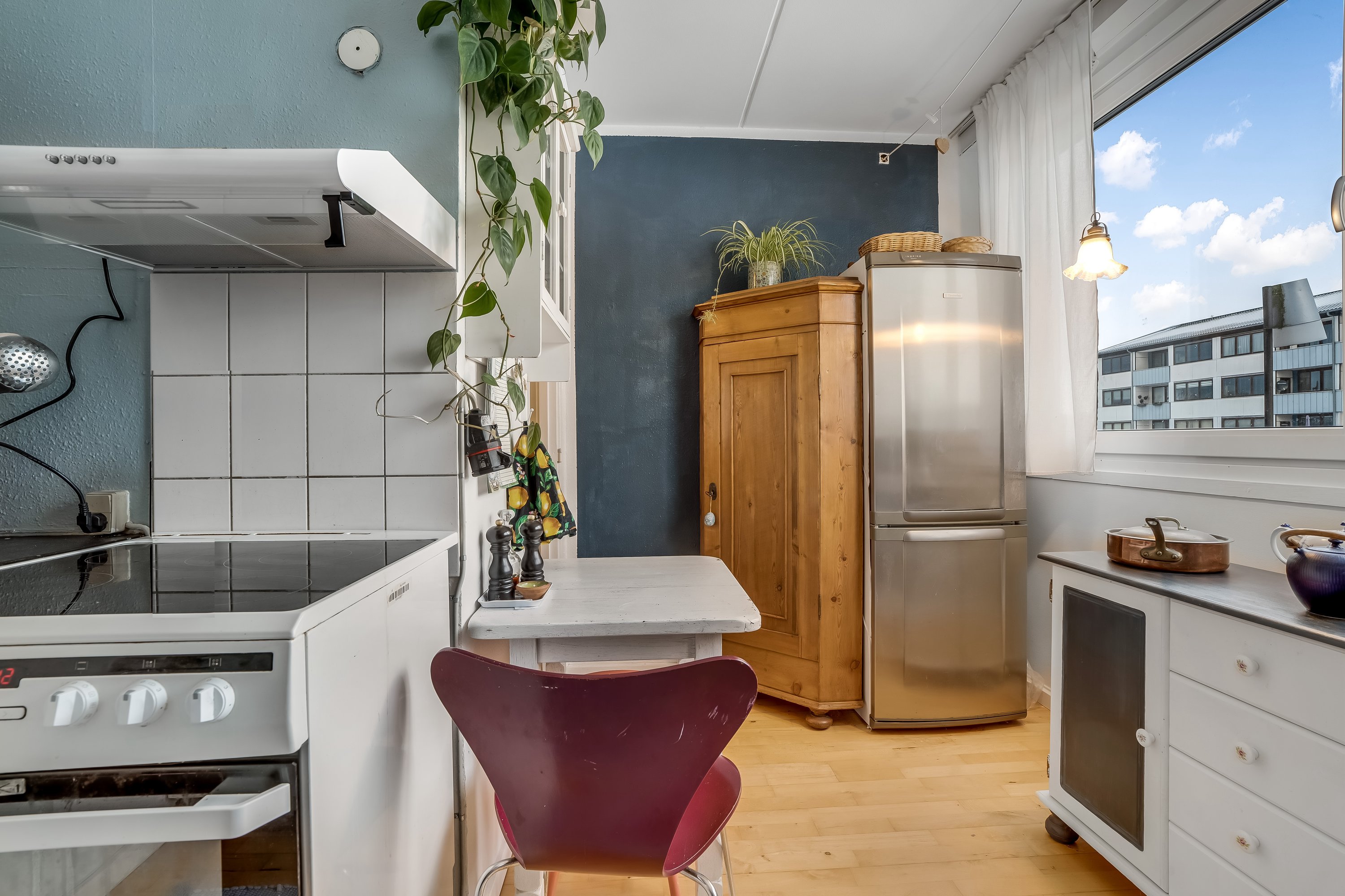 Fremhævet køkken billede i fuldskærmstilstand. Billede af Kongensgavevej 51, st.. tv., 3200 Helsinge