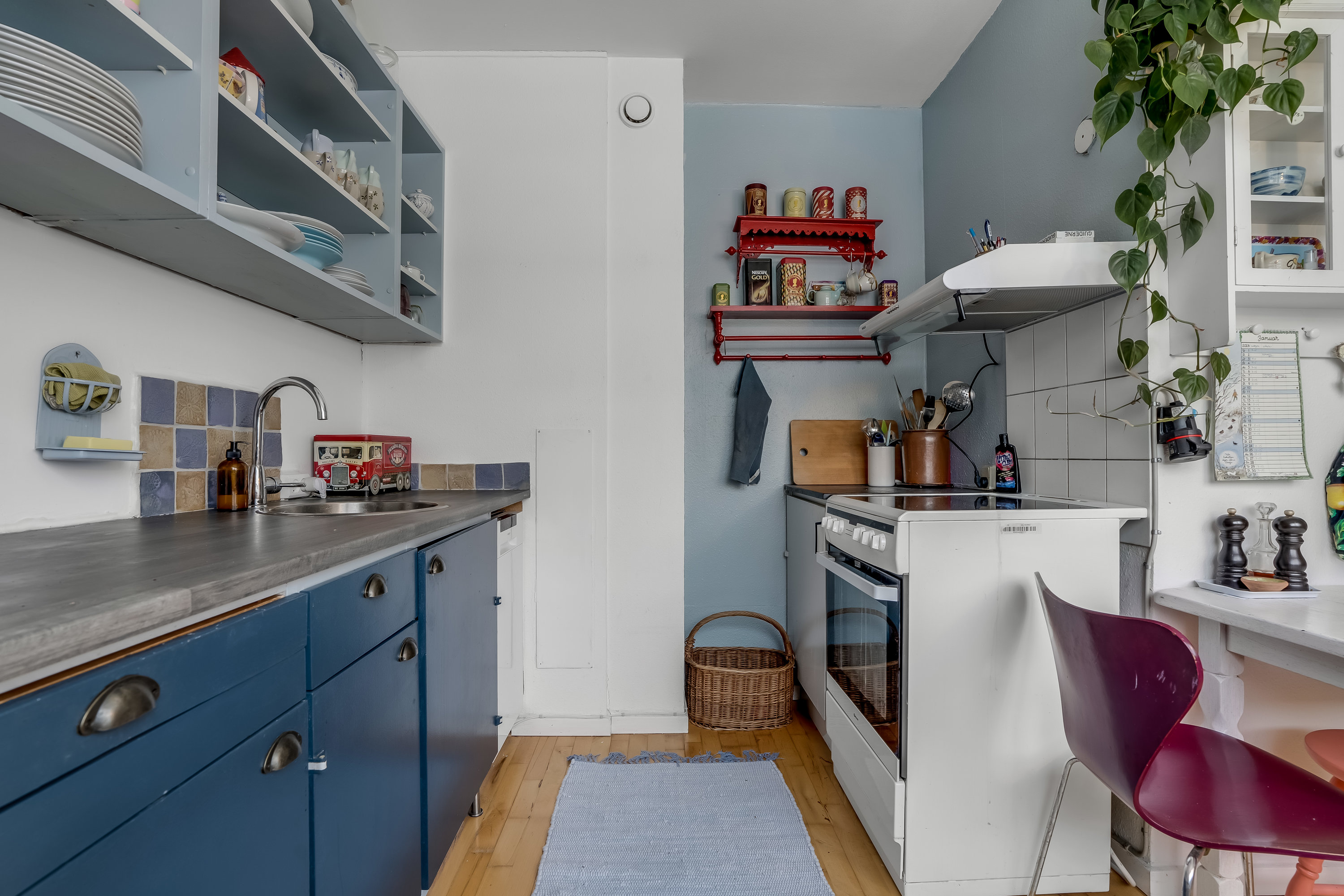 Fremhævet køkken billede i fuldskærmstilstand. Billede af Kongensgavevej 51, st.. tv., 3200 Helsinge