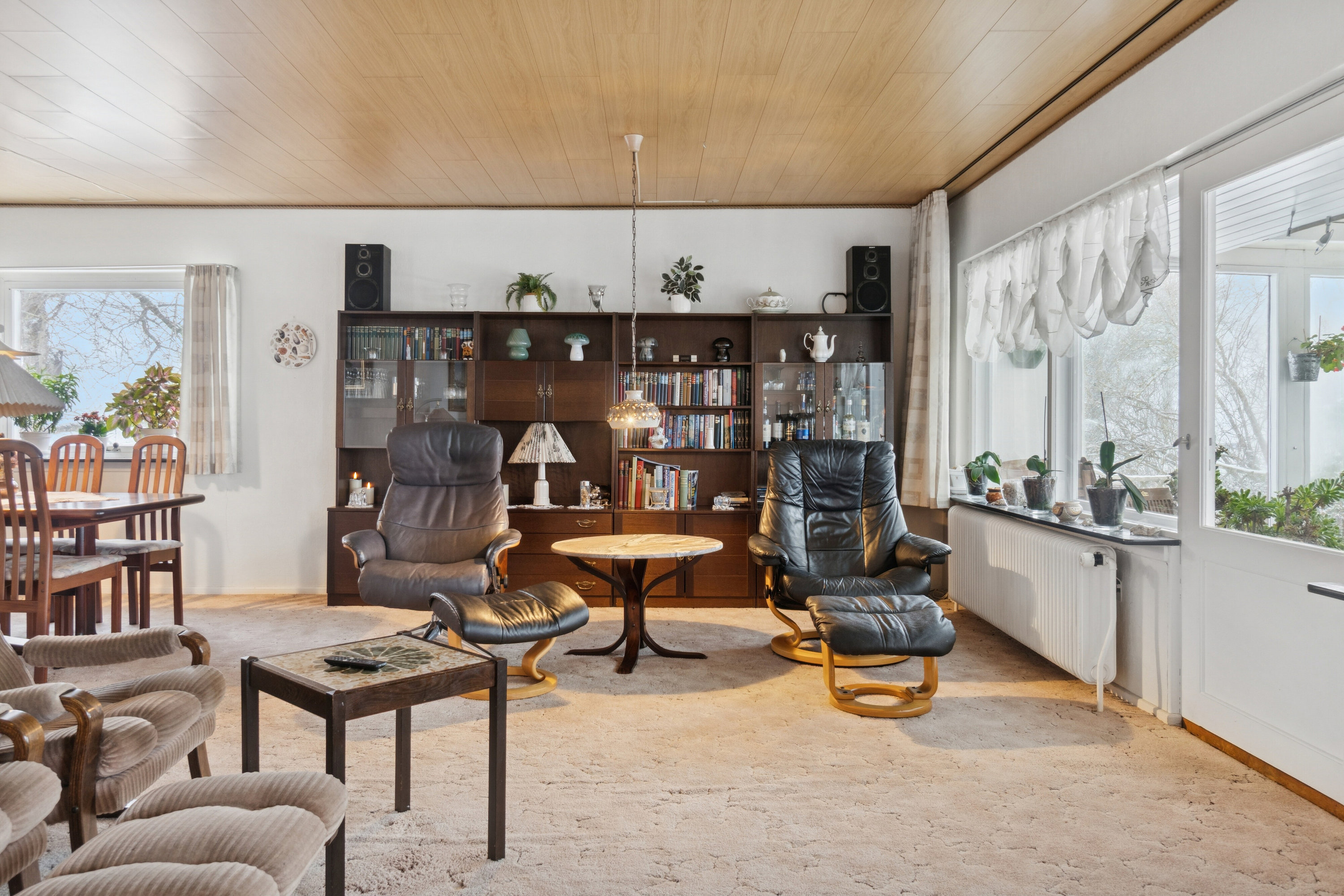 Fremhævet stue billede i fuldskærmstilstand. Billede af Holmevej 23, Næstelsø, 4700 Næstved