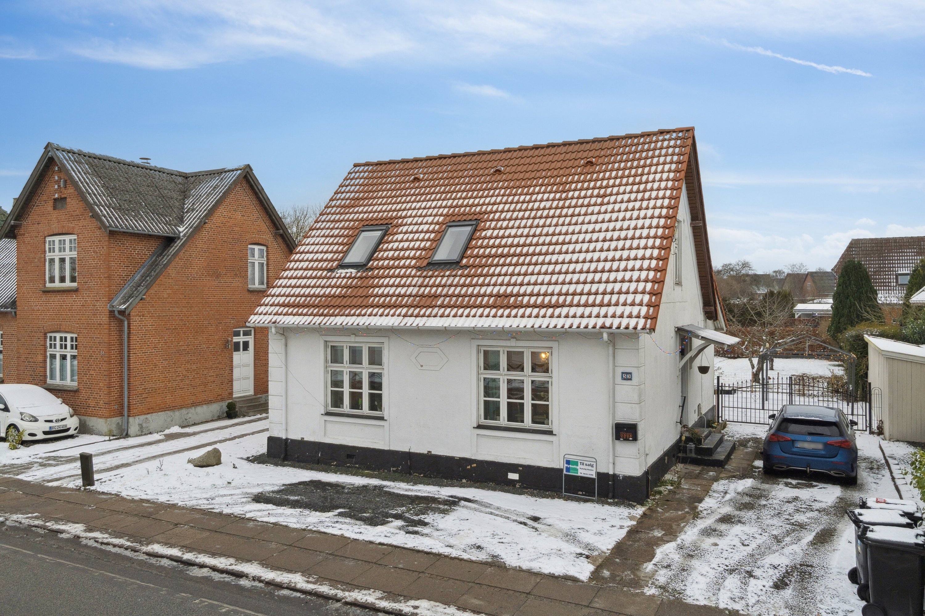 Fremhævet set fra vejen billede i fuldskærmstilstand. Billede af Bregentvedvej 53, 4690 Haslev