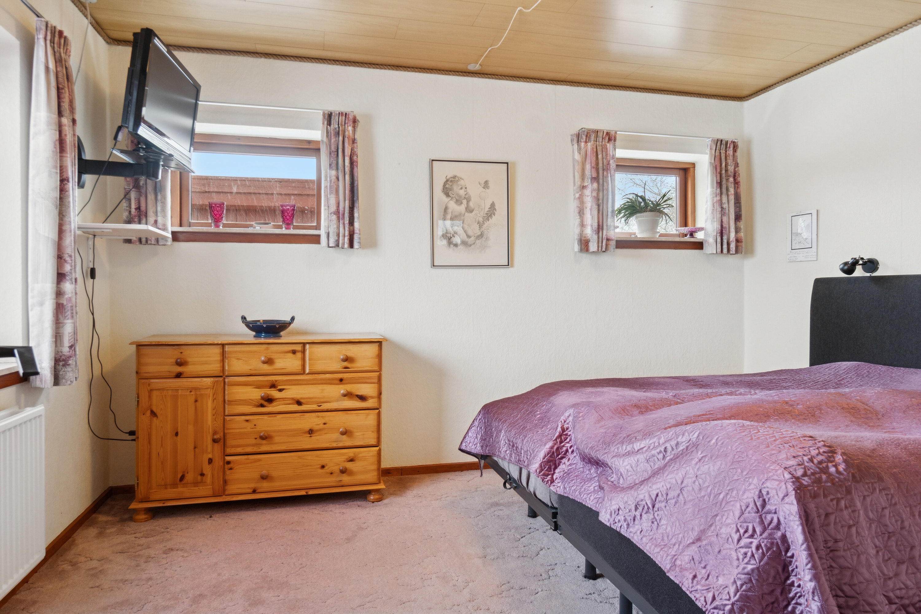 Fremhævet soveværelse billede i fuldskærmstilstand. Billede af Holmevej 23, Næstelsø, 4700 Næstved