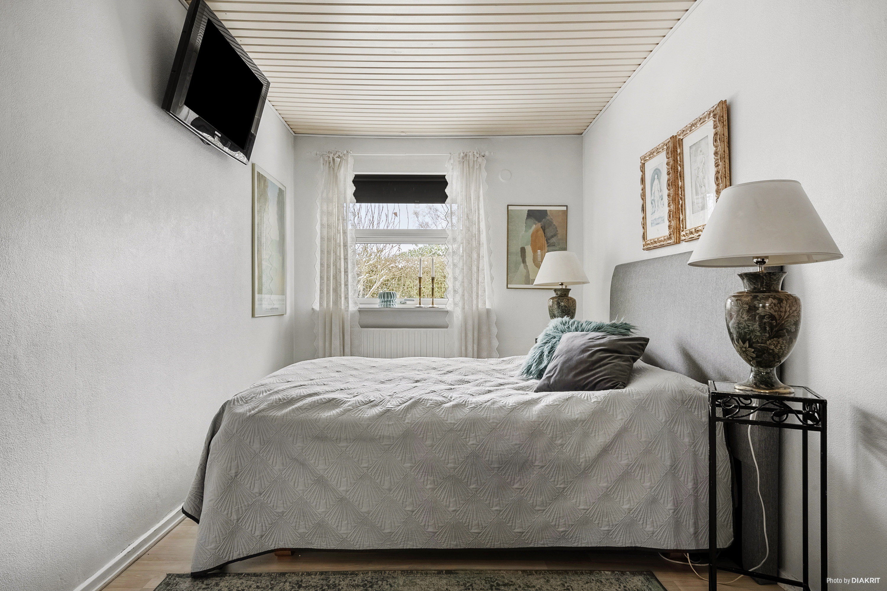 Fremhævet soveværelse billede i fuldskærmstilstand. Billede af Lindevej 5, Saksild, 8300 Odder