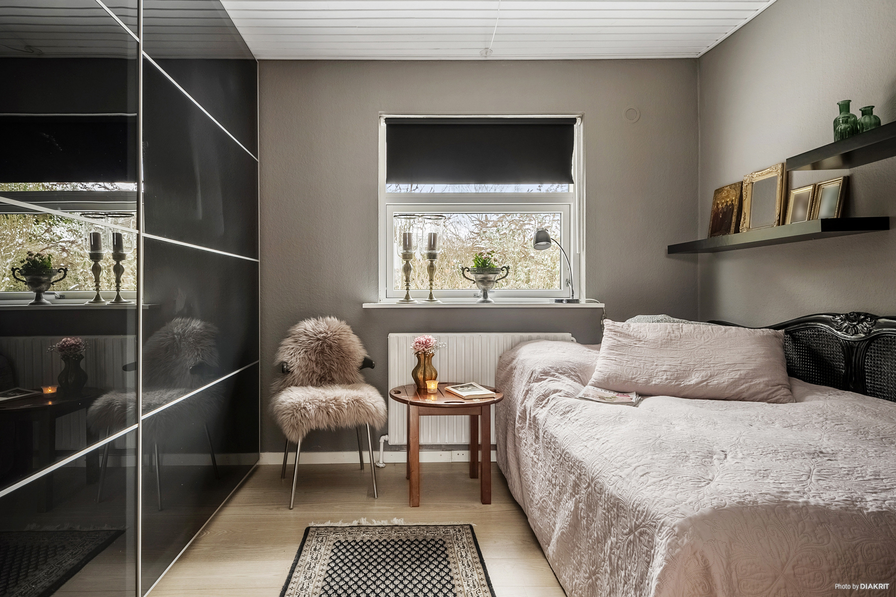 Fremhævet soveværelse billede i fuldskærmstilstand. Billede af Lindevej 5, Saksild, 8300 Odder