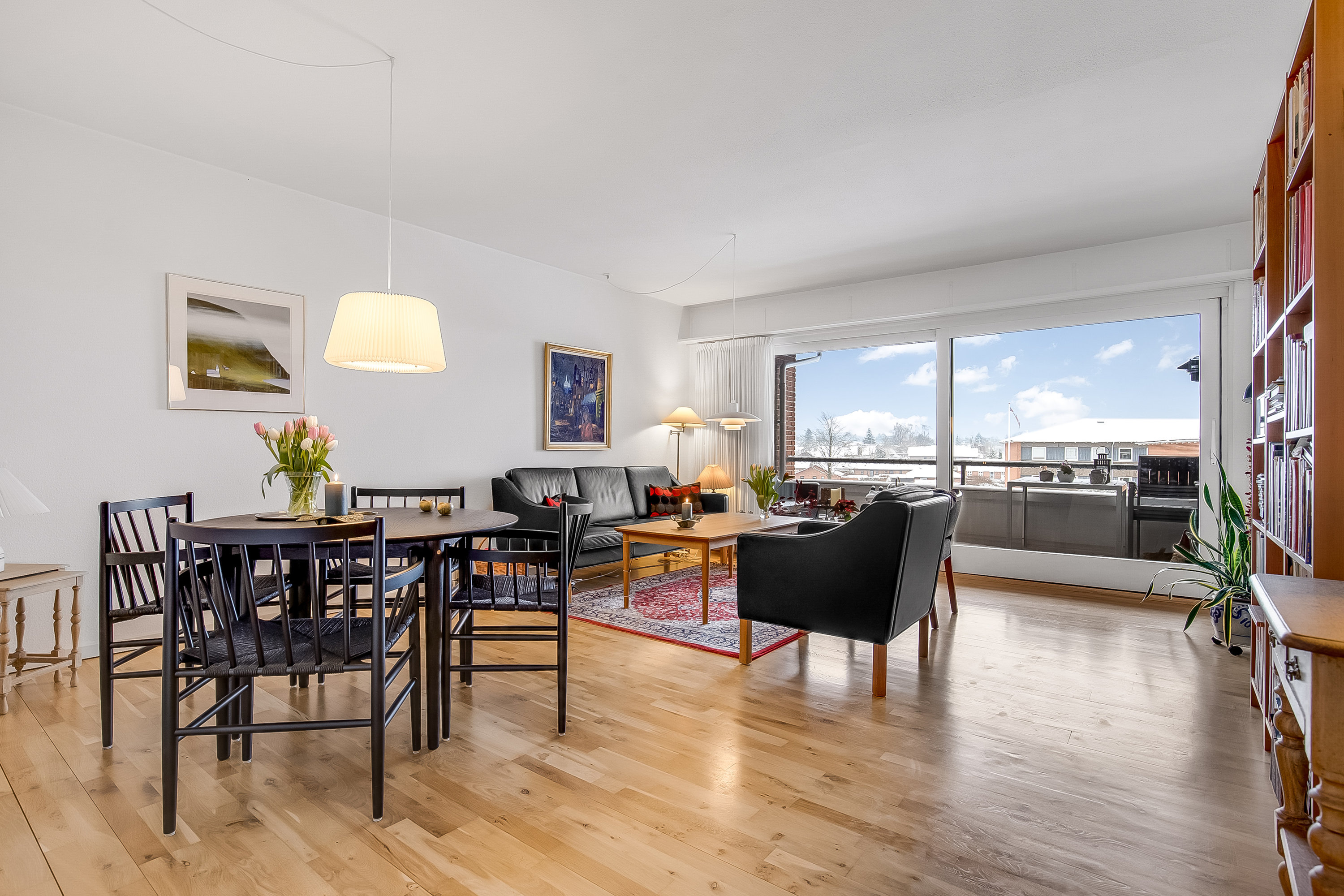 Fremhævet stue billede i fuldskærmstilstand. Billede af Egely Alle 1, 2. tv., Møholm, 7100 Vejle