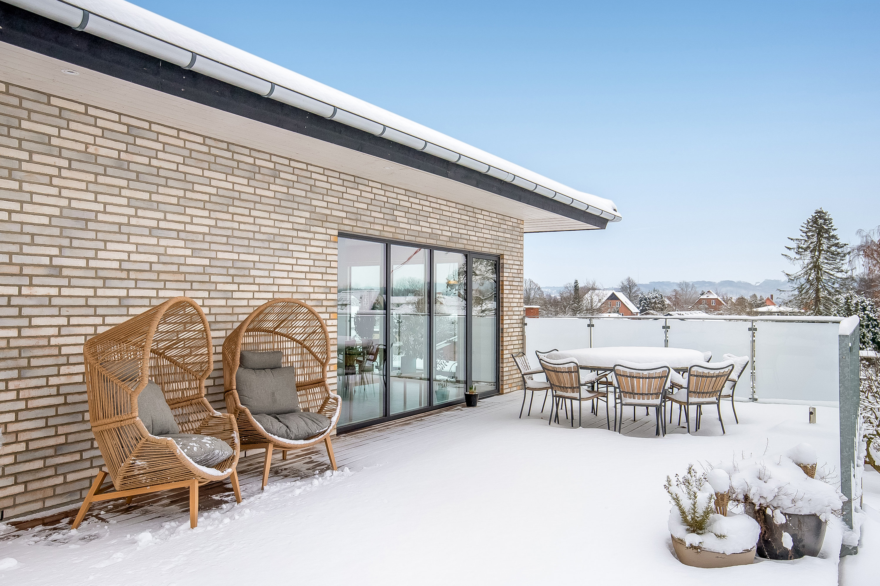 Fremhævet terrasse billede i fuldskærmstilstand. Billede af Niels Pedersens Vej 5, Trædballe, 7100 Vejle