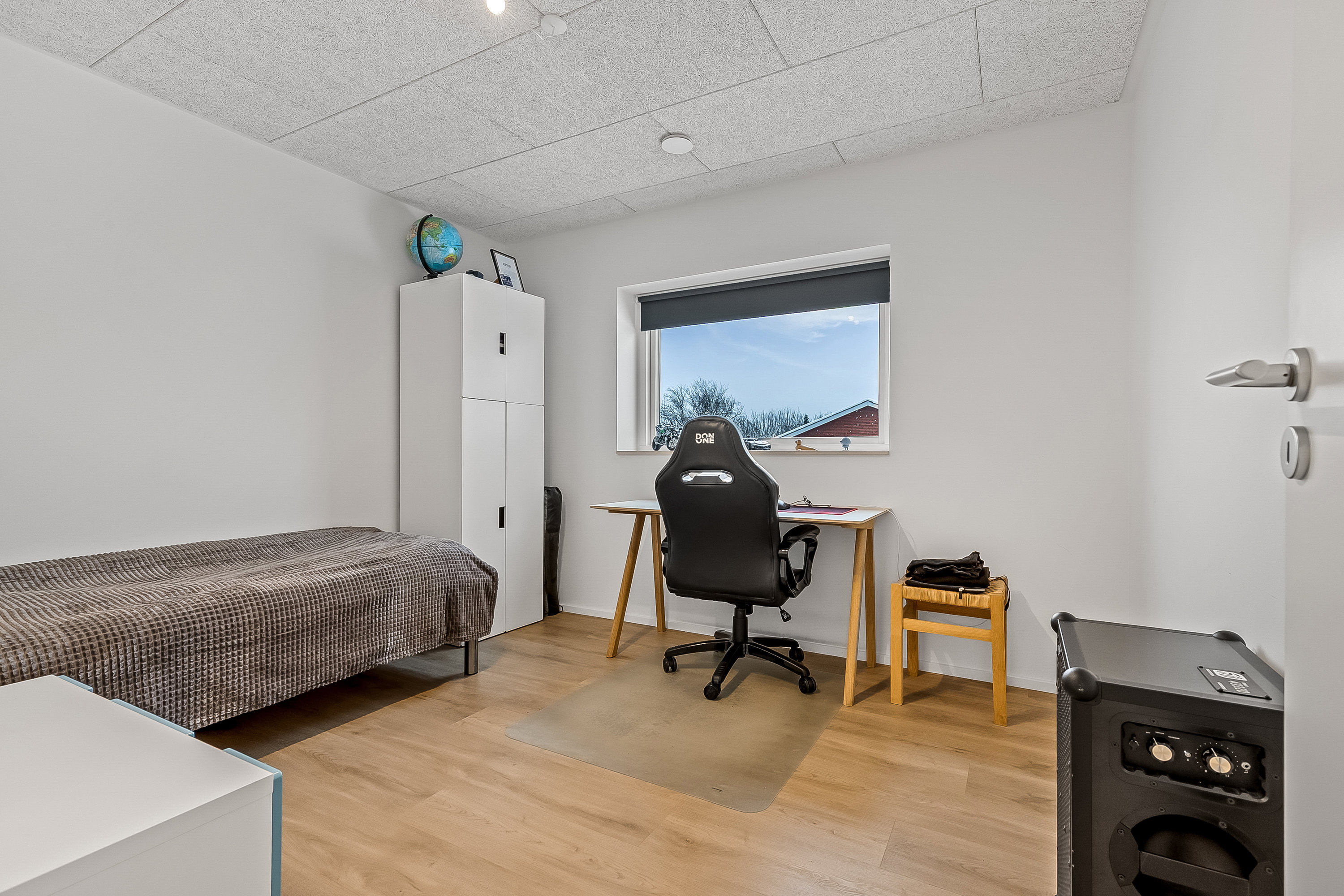 Fremhævet værelse billede i fuldskærmstilstand. Billede af Niels Pedersens Vej 5, Trædballe, 7100 Vejle