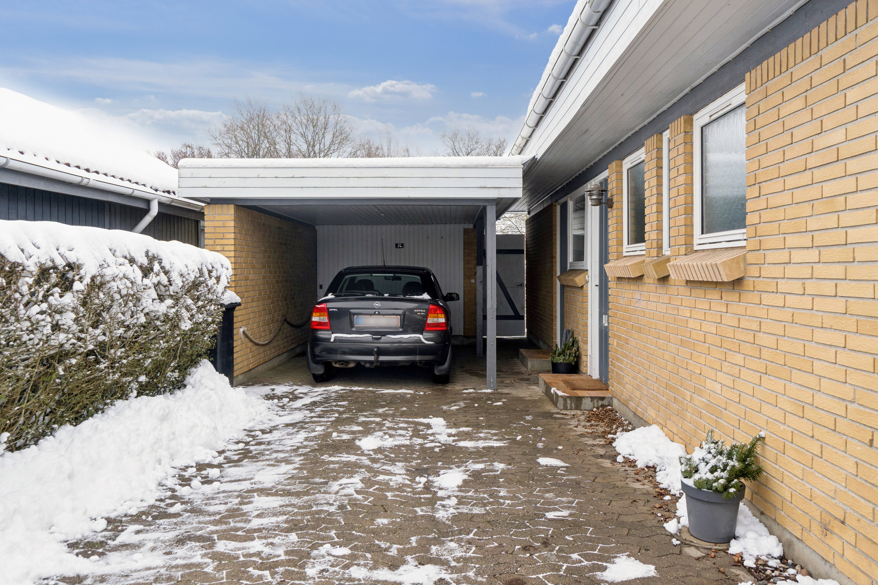 Miniaturebillede 2: parkering. Billede af Skovfyrren 4, 8620 Kjellerup