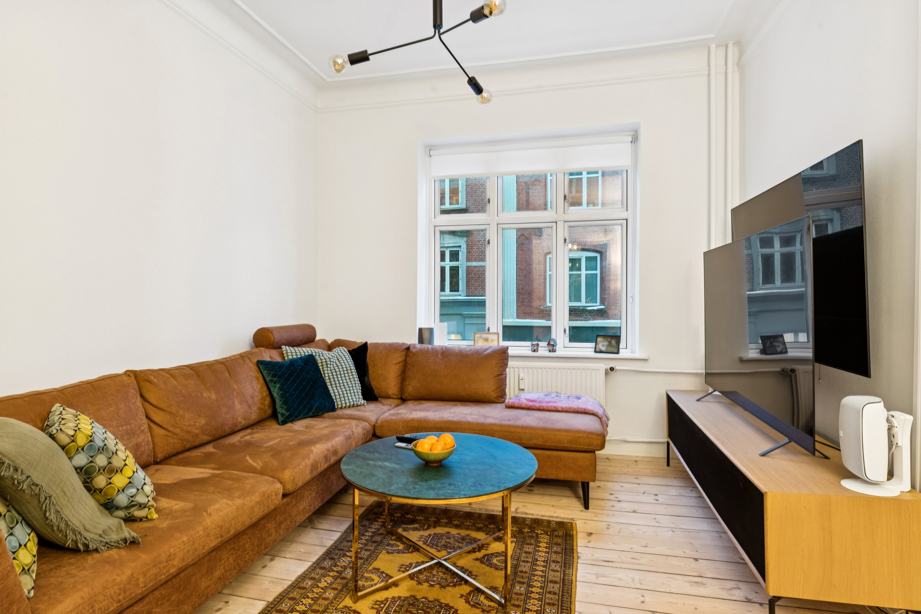 Fremhævet stue billede i fuldskærmstilstand. Billede af Louisegade 4, 1. th., 9000 Aalborg