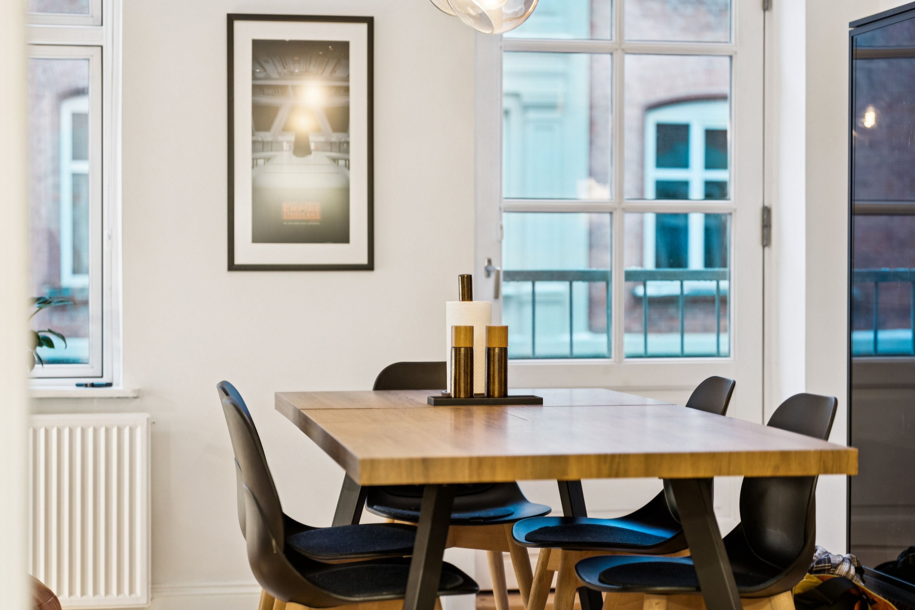 Fremhævet stue billede i fuldskærmstilstand. Billede af Louisegade 4, 1. th., 9000 Aalborg