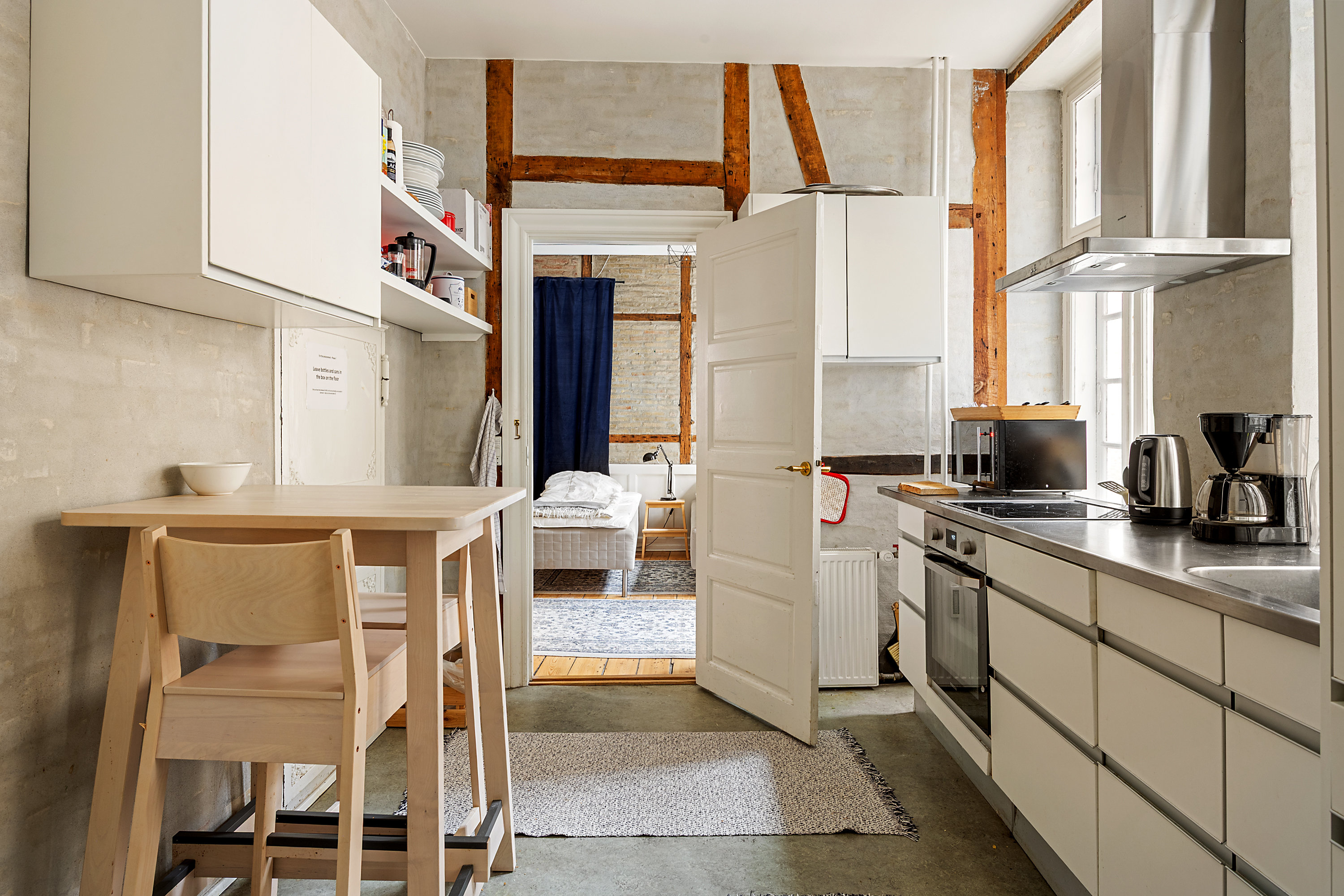 Fremhævet køkken billede i fuldskærmstilstand. Billede af Kompagnistræde 14B, 1., 1208 København K