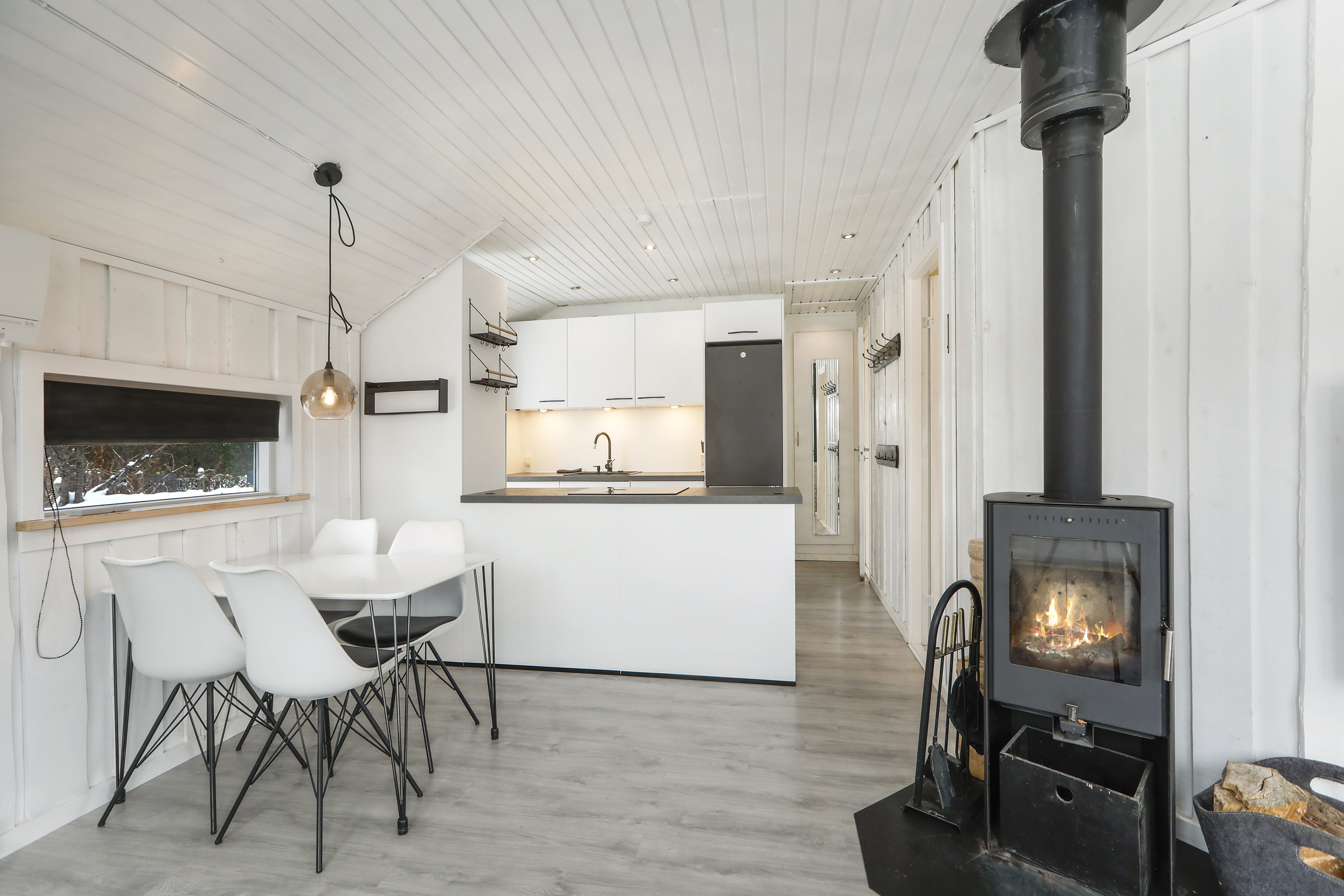 Fremhævet stue billede i fuldskærmstilstand. Billede af Asynjevej 40, 2740 Skovlunde