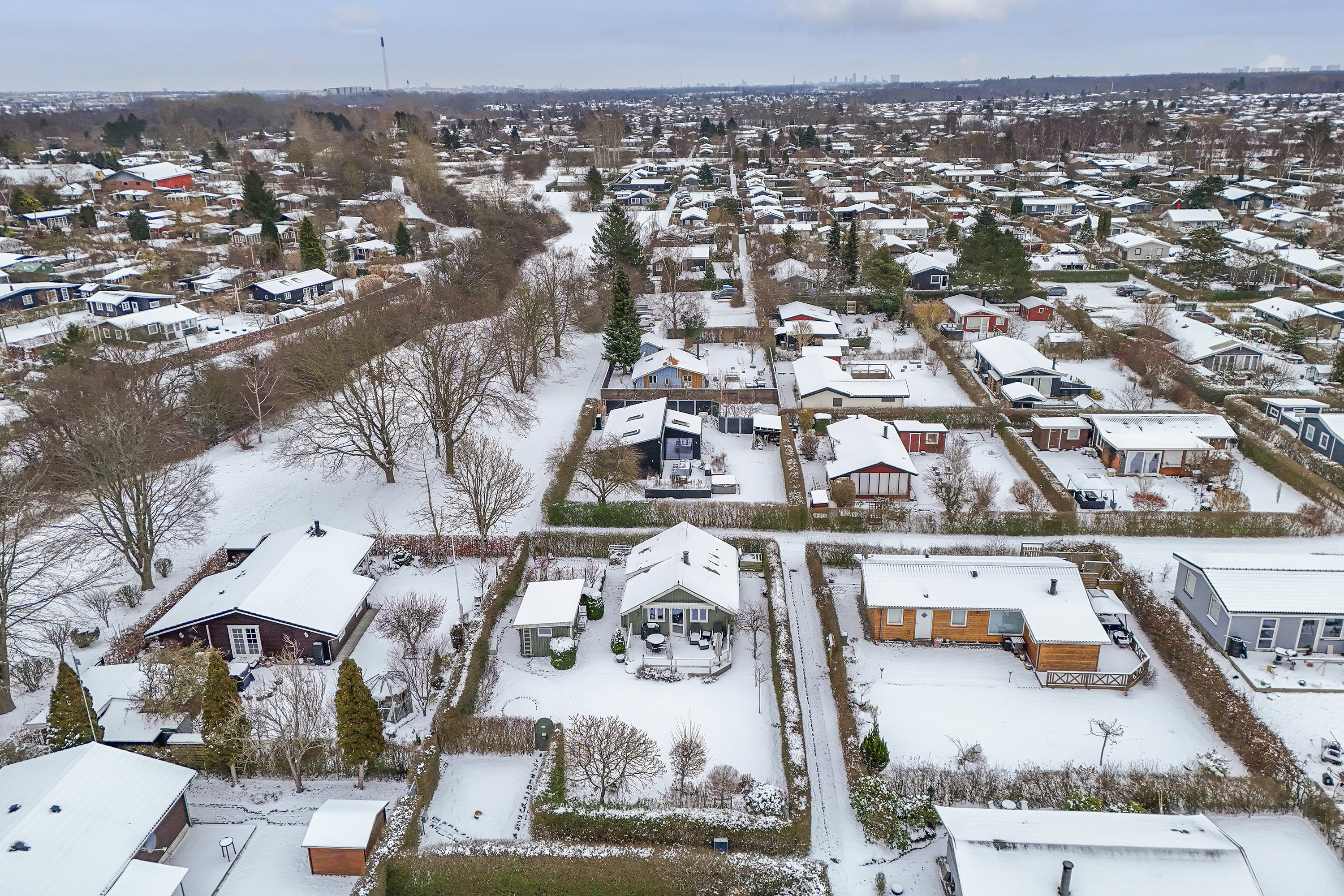 Fremhævet set fra oven billede i fuldskærmstilstand. Billede af Asynjevej 40, 2740 Skovlunde