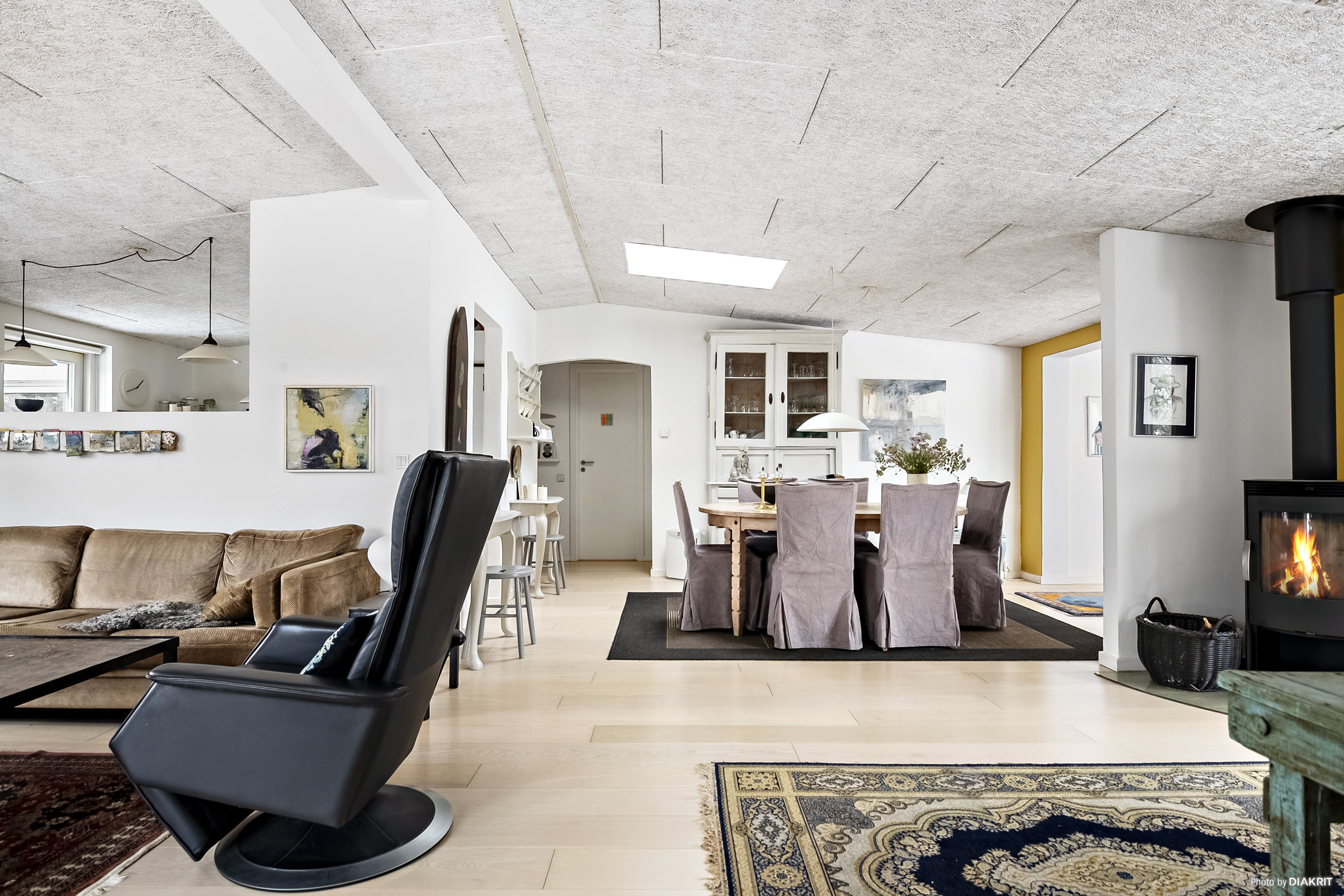 Fremhævet spisestue billede i fuldskærmstilstand. Billede af Villavej 3B, Hou, 8300 Odder