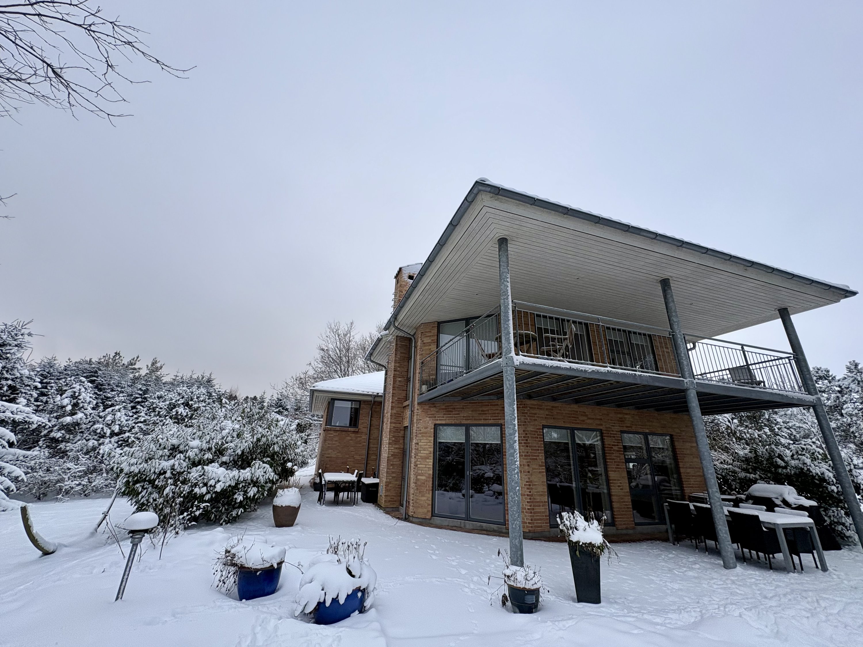 Fremhævet vinterbillede billede i fuldskærmstilstand. Billede af Holmekollen 8, Voervadsbro, 8660 Skanderborg