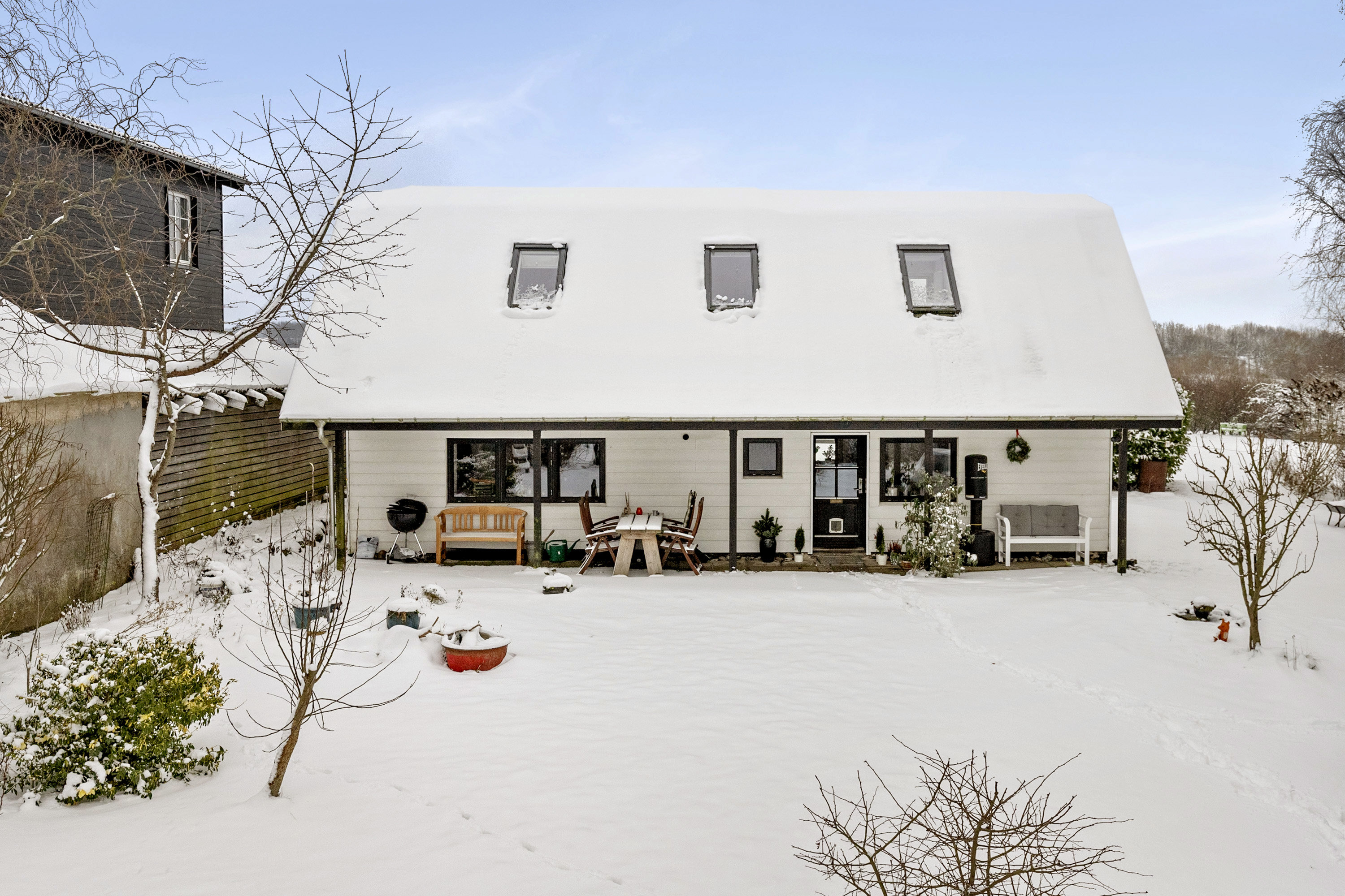 Villa: Ejendommen på Damvej 11, Blegind, 8362 Hørning