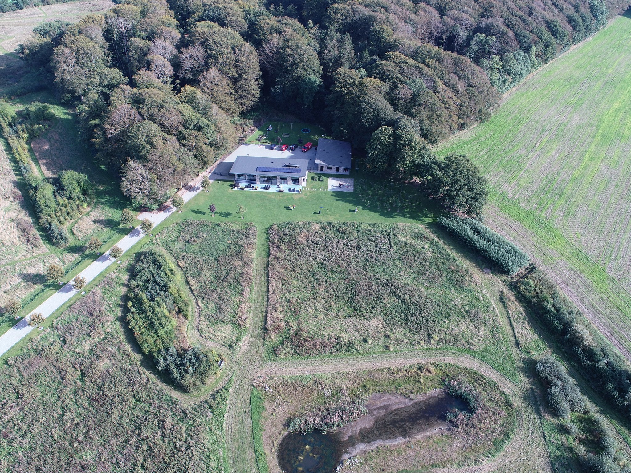 Fremhævet  billede i fuldskærmstilstand. Billede af Honum Skovvej 13, 8762 Flemming