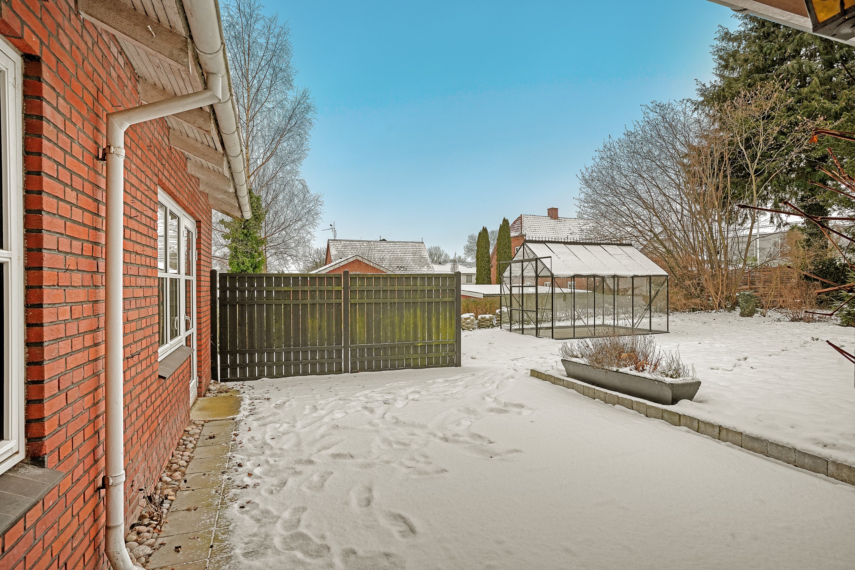 Fremhævet terrasse billede i fuldskærmstilstand. Billede af Pilevej 1, 4340 Tølløse