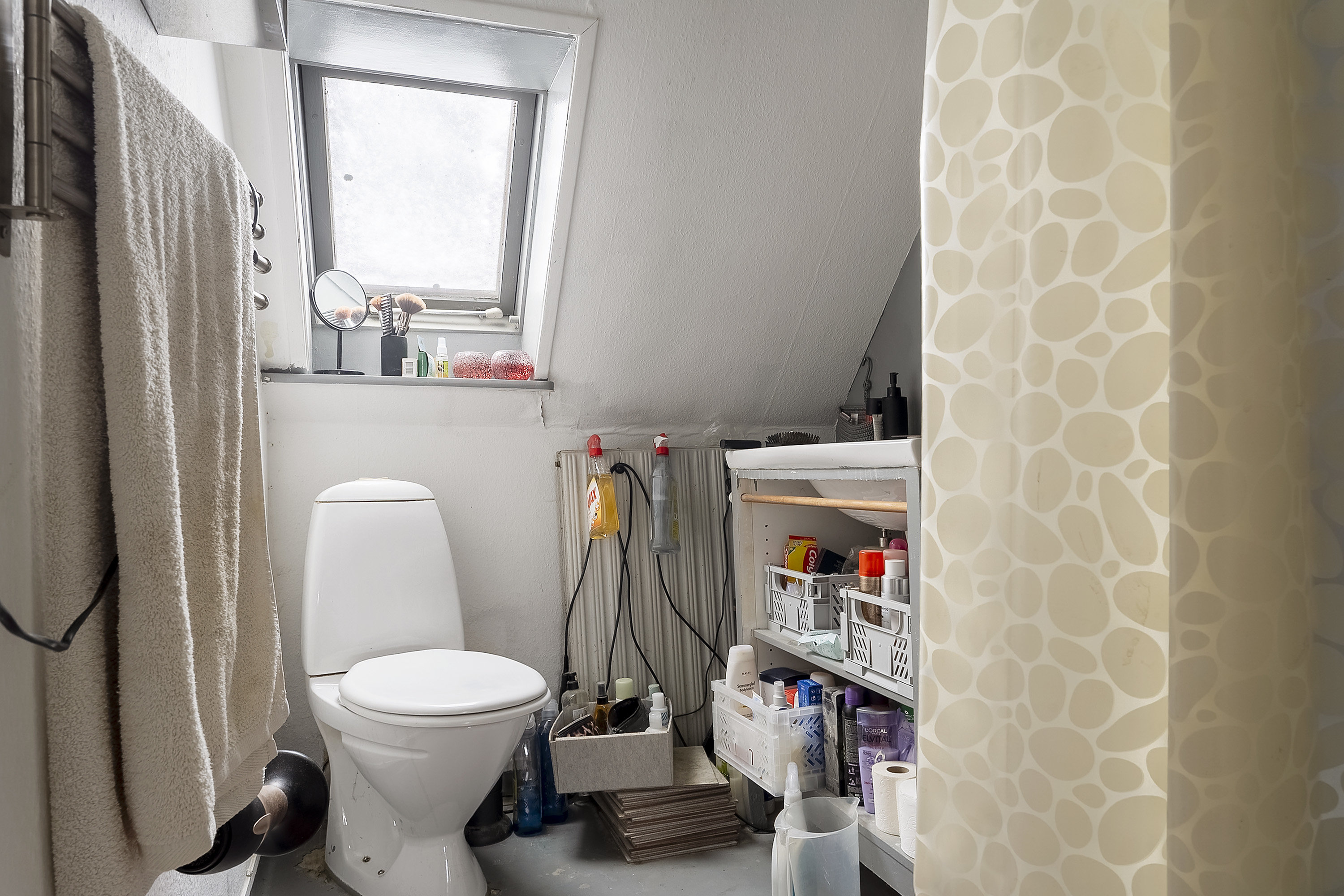 Fremhævet badeværelse billede i fuldskærmstilstand. Billede af Uthvej 89, 8700 Horsens