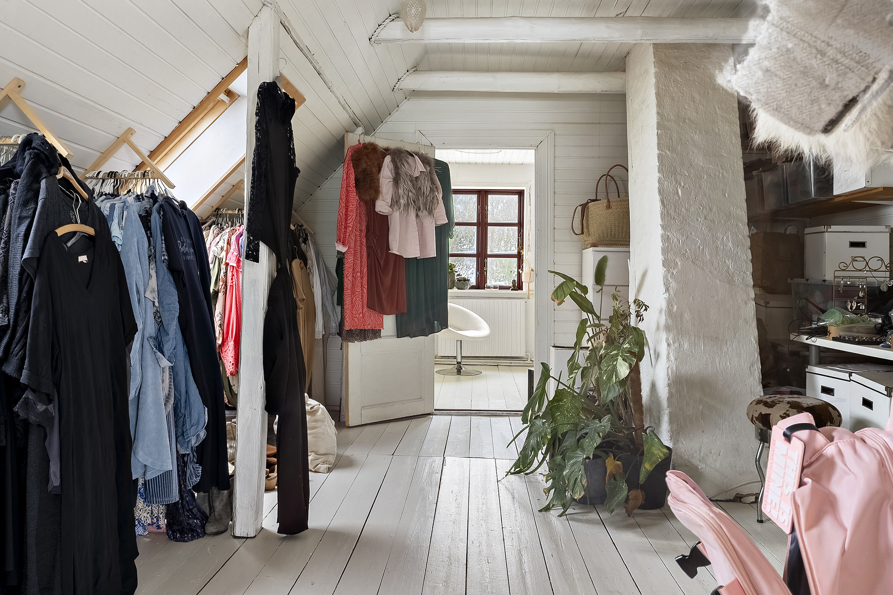 Fremhævet værelse billede i fuldskærmstilstand. Billede af Uthvej 89, 8700 Horsens