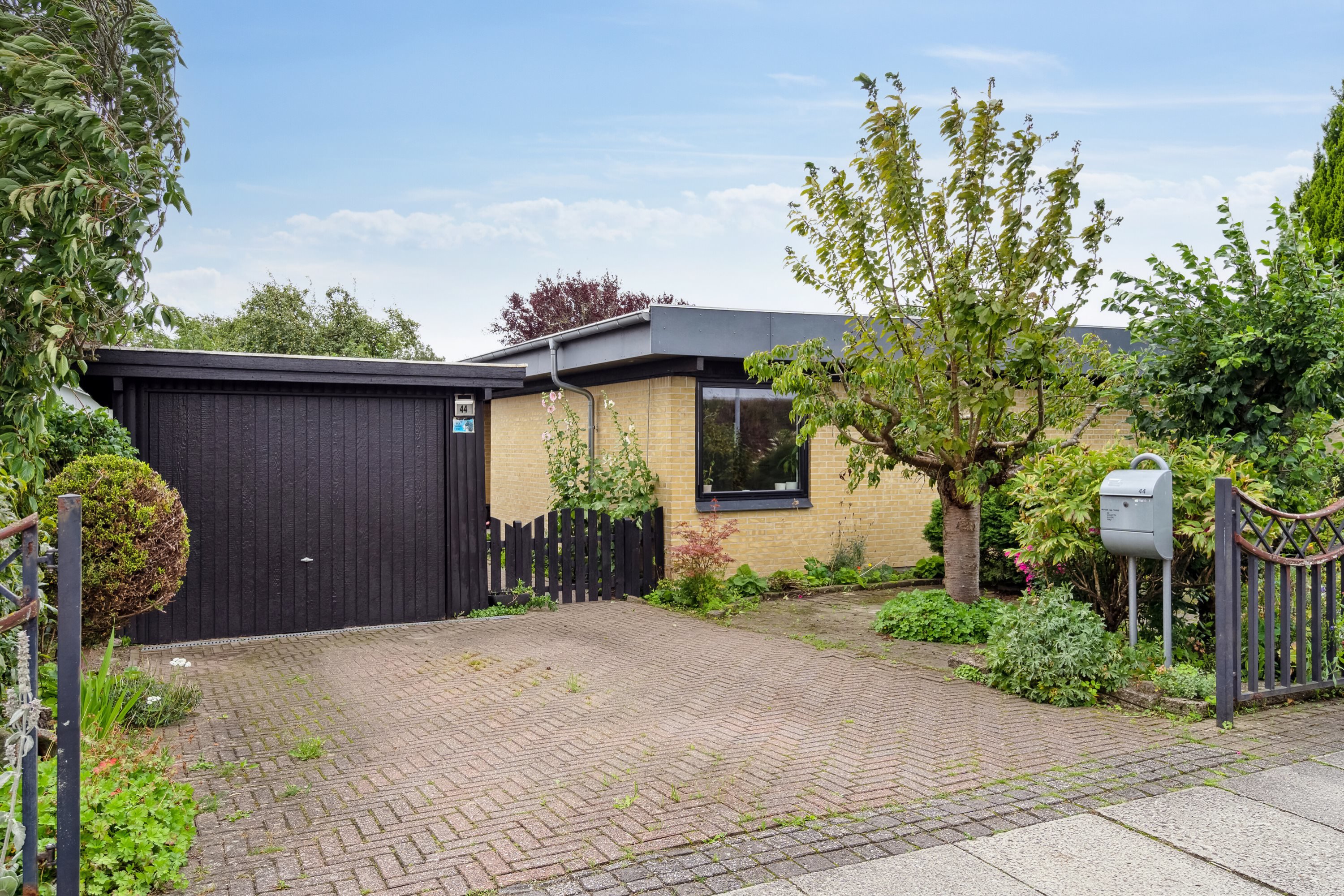 Fremhævet  billede i fuldskærmstilstand. Billede af Hasle Ringvej 44, 8210 Aarhus V