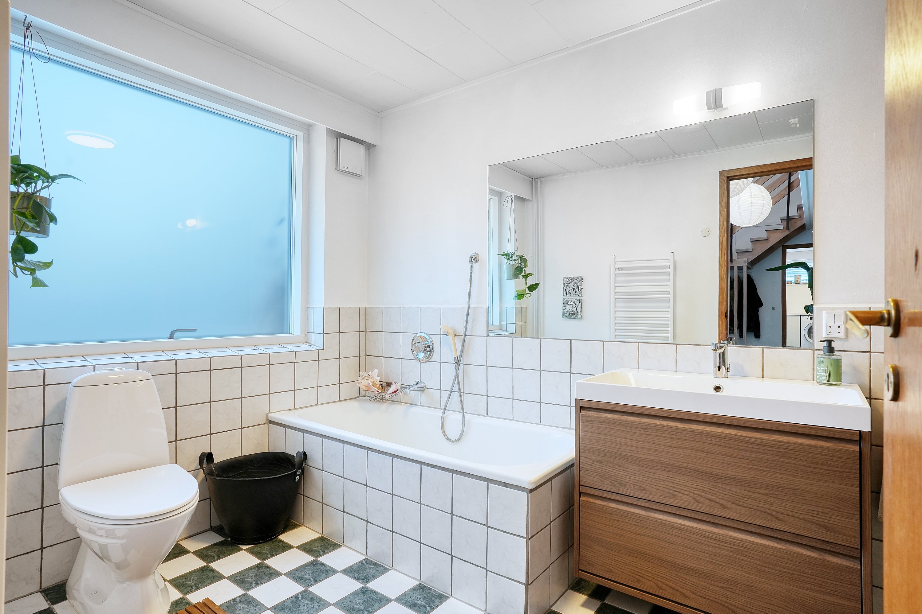 Fremhævet badeværelse billede i fuldskærmstilstand. Billede af Sct Georgs Vej 5, 4500 Nykøbing Sj