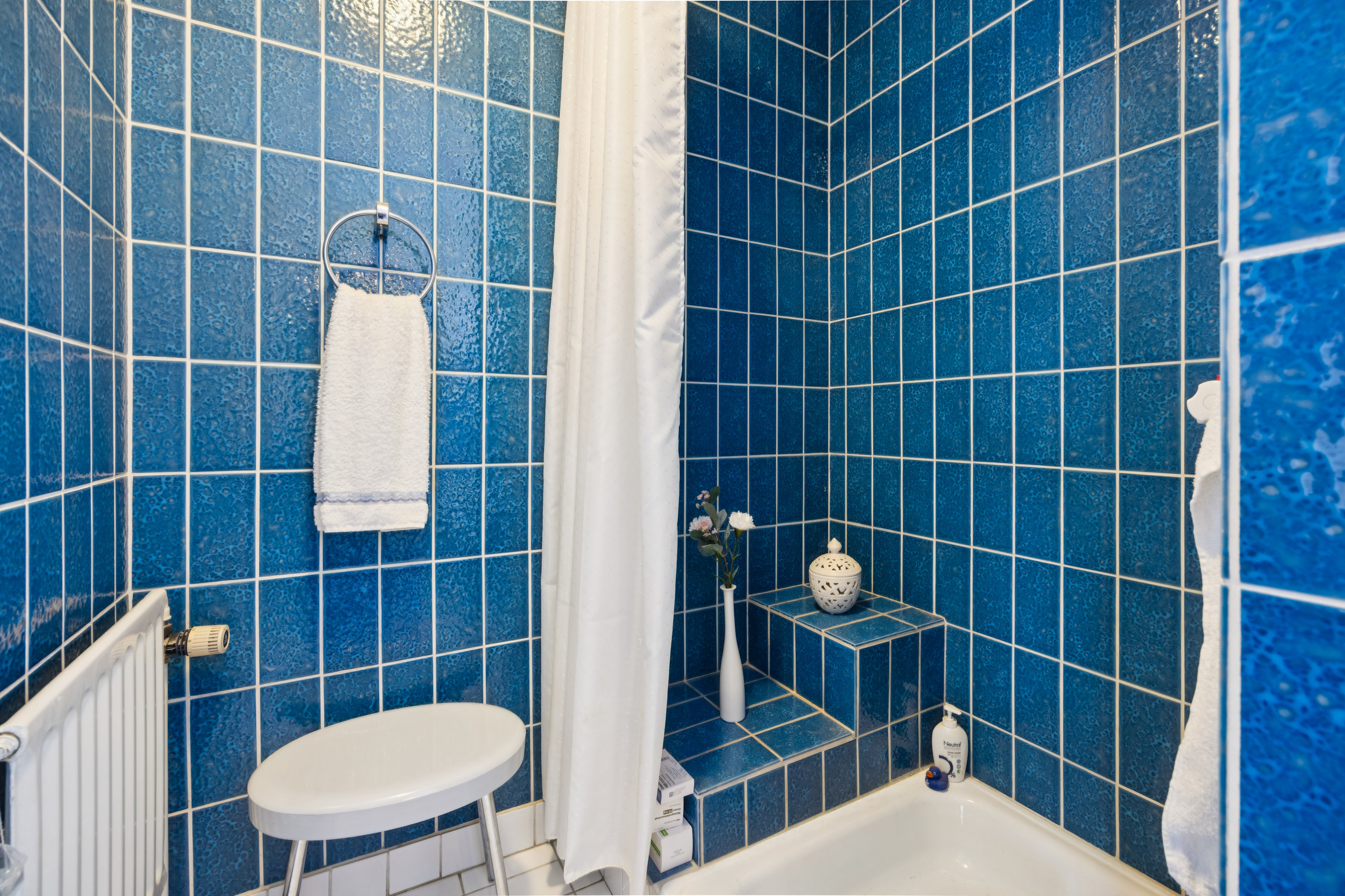 Fremhævet bad billede i fuldskærmstilstand. Billede af Jens Lunds Vej 11, 9310 Vodskov