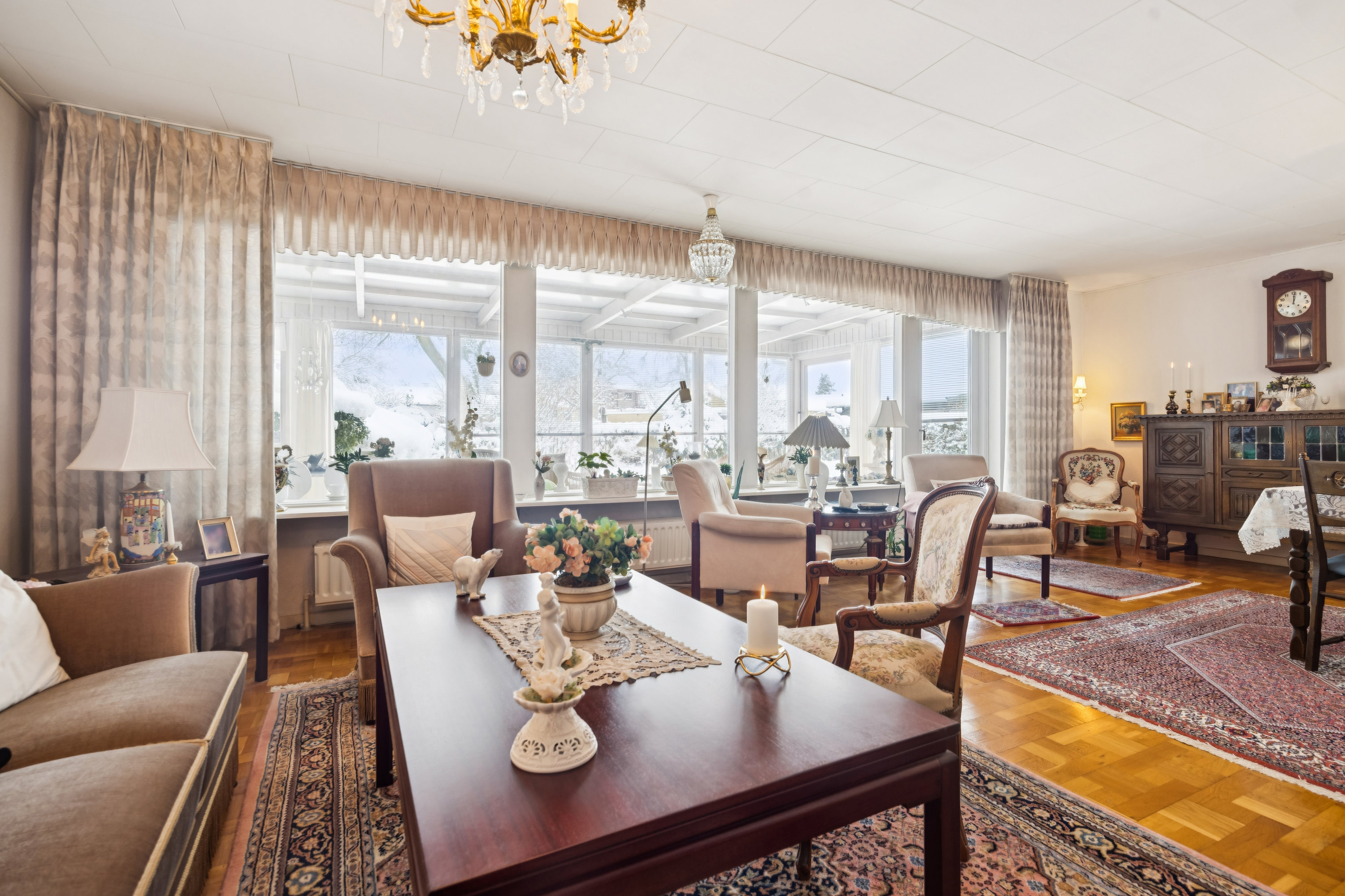 Fremhævet stue billede i fuldskærmstilstand. Billede af Jens Lunds Vej 11, 9310 Vodskov