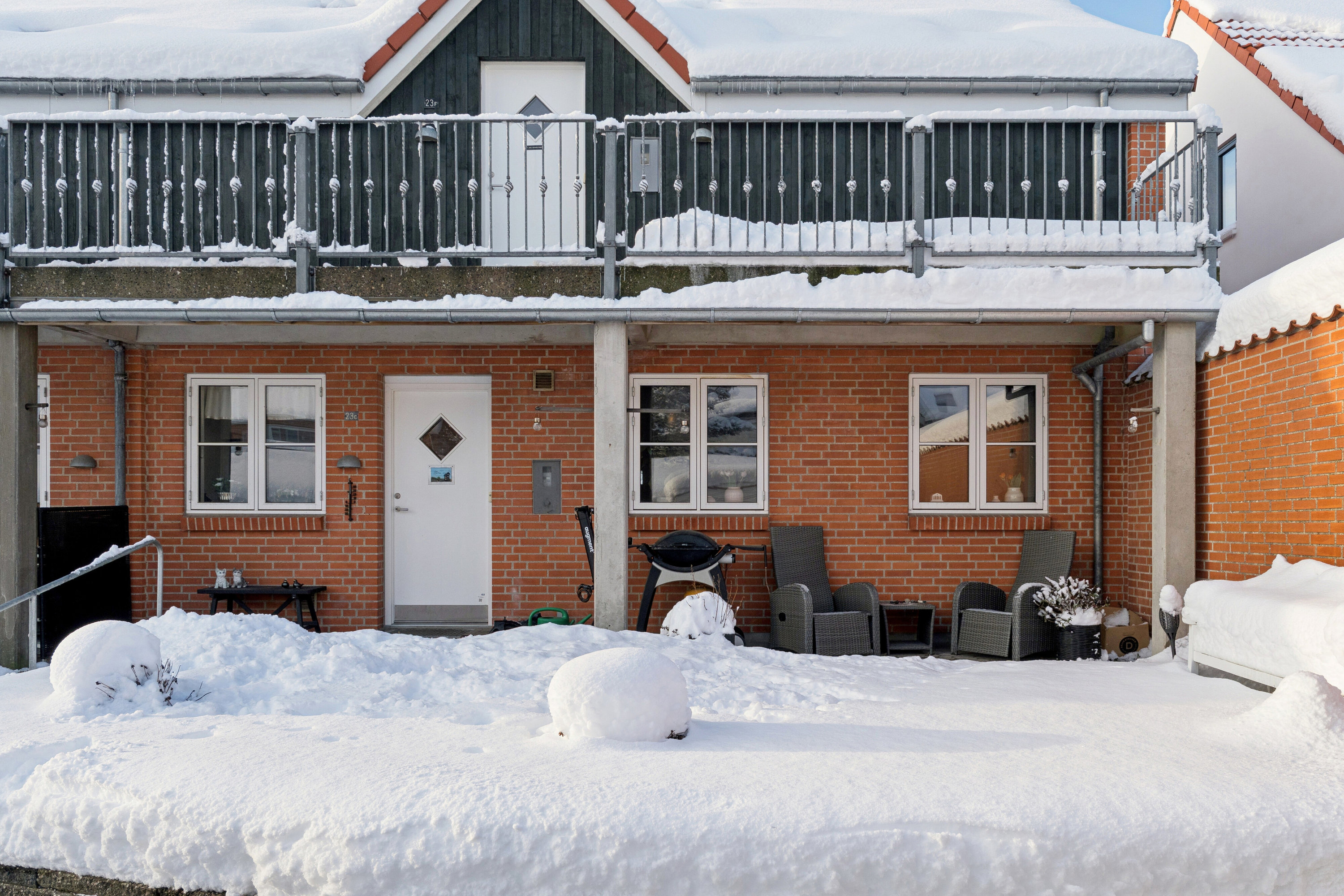 Miniaturebillede 1: set fra haven. Billede af Dronningensgade 23C, 9800 Hjørring