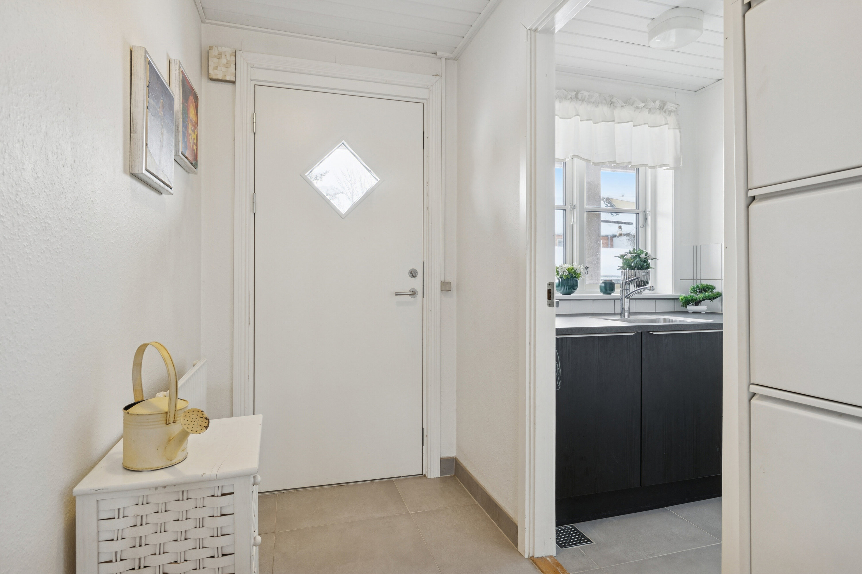 Fremhævet gang billede i fuldskærmstilstand. Billede af Dronningensgade 23C, 9800 Hjørring