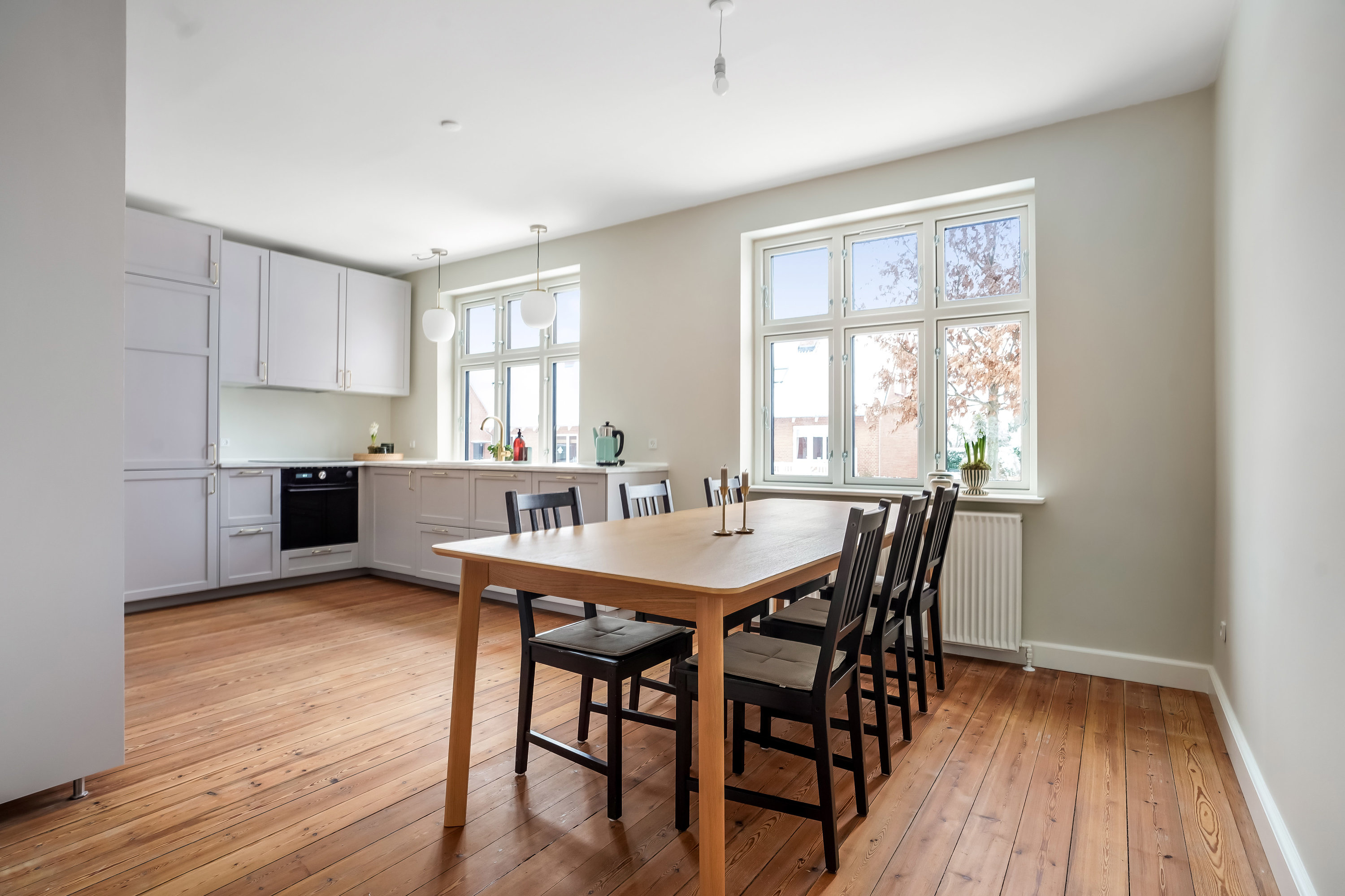 Fremhævet køkken billede i fuldskærmstilstand. Billede af Egevej 16, 5500 Middelfart