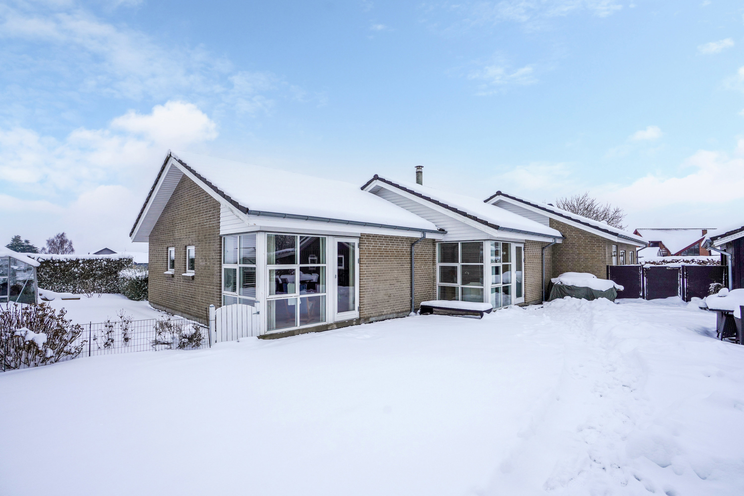 Villa: Ejendommen på Guldager 2, Ølholm, 7160 Tørring