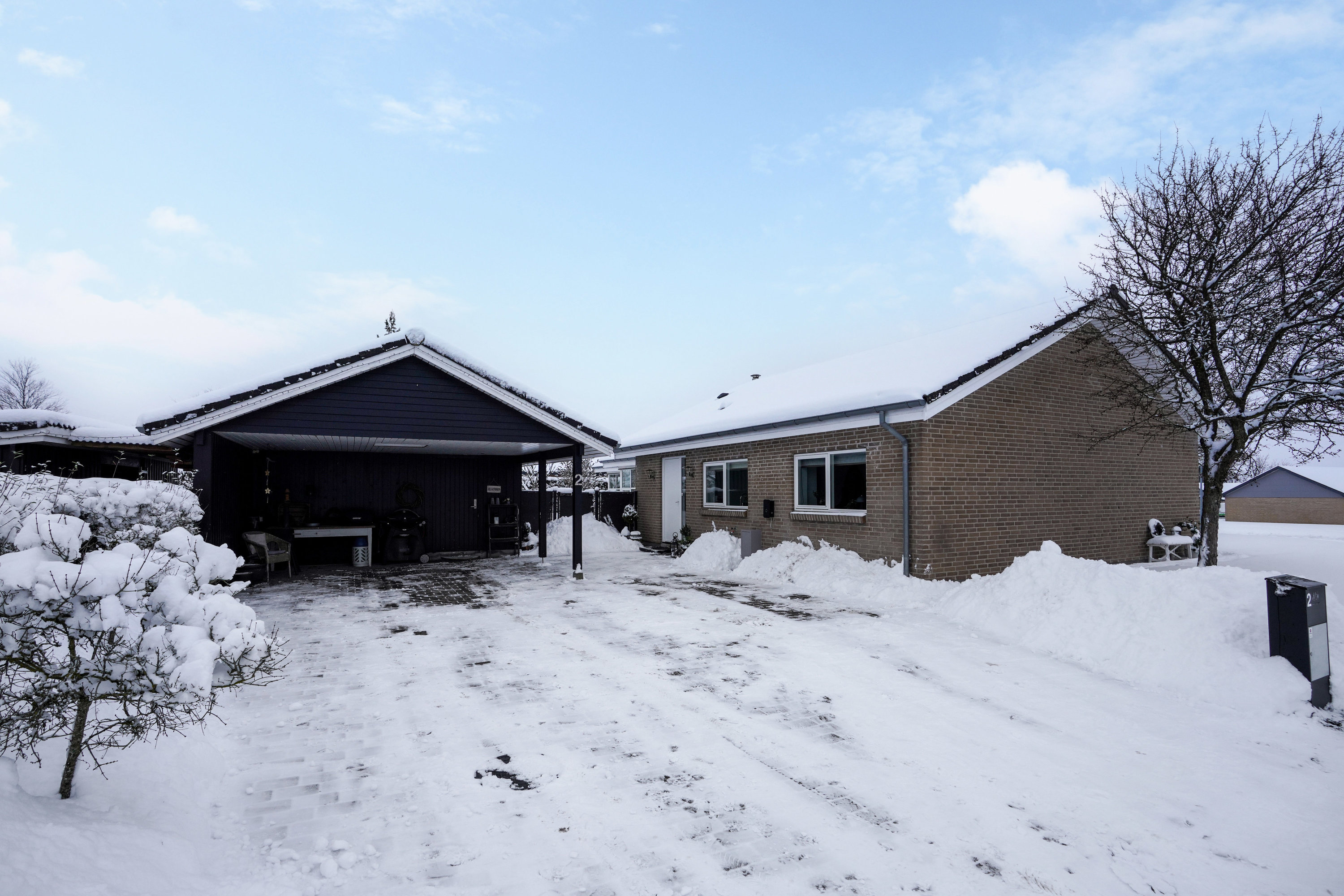 Fremhævet ejendommen billede i fuldskærmstilstand. Billede af Guldager 2, Ølholm, 7160 Tørring