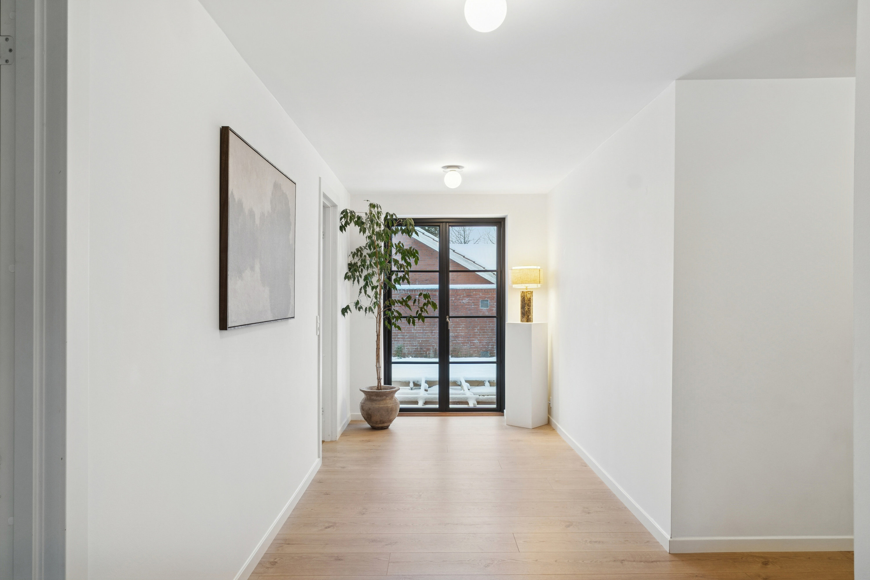 Fremhævet gang billede i fuldskærmstilstand. Billede af Kærvænget 17, 8310 Tranbjerg J