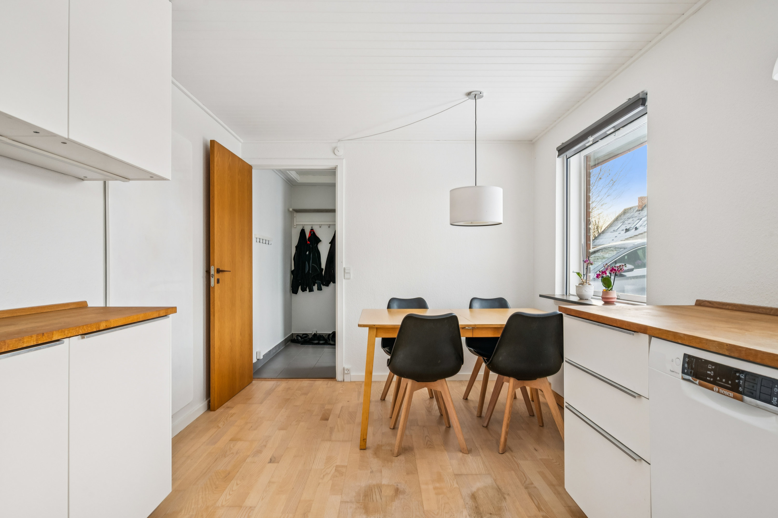 Fremhævet værelse billede i fuldskærmstilstand. Billede af Ruholmsvej 15, Vitten, 8382 Hinnerup