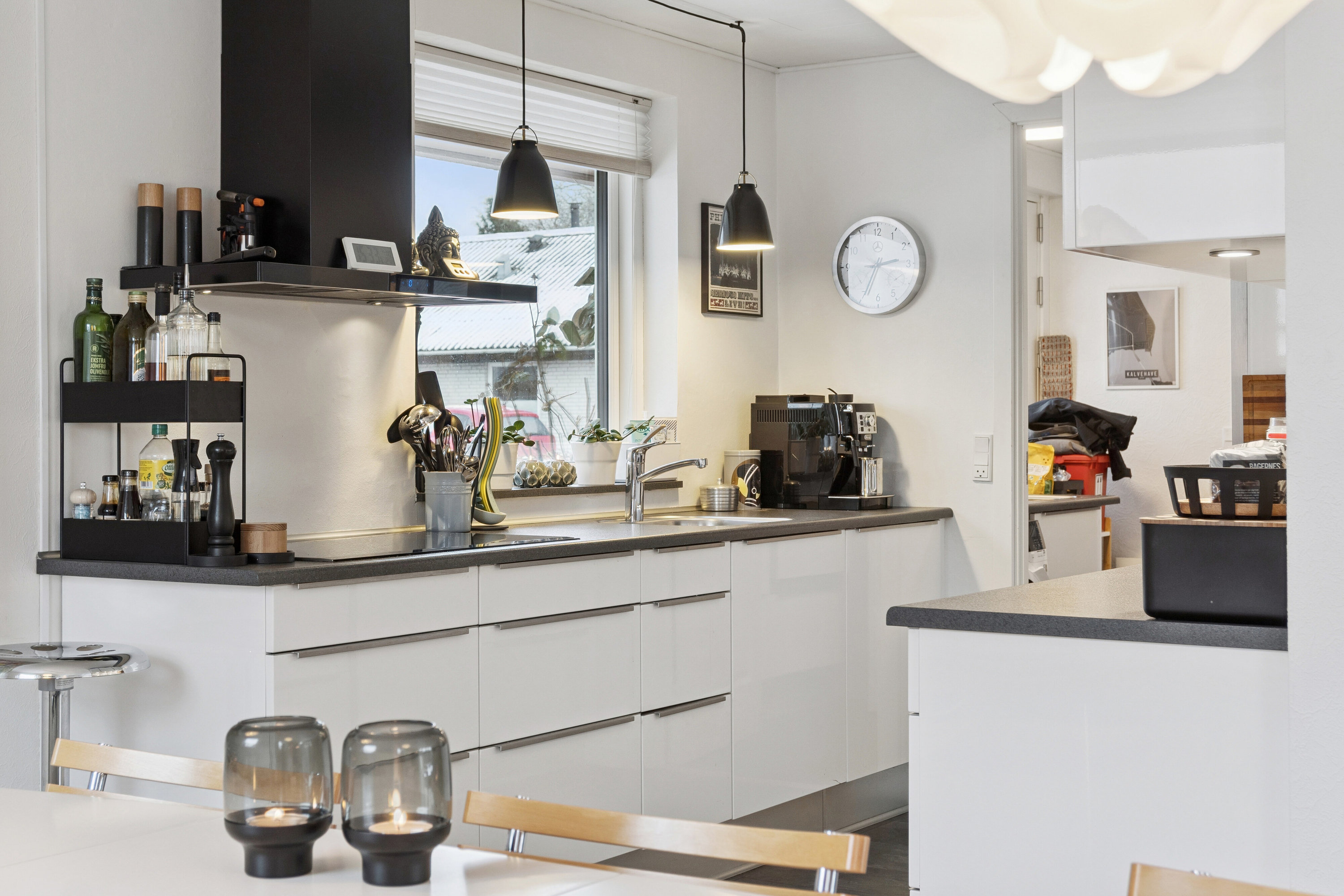 Fremhævet køkken billede i fuldskærmstilstand. Billede af Fasanvej 15, Viemose, 4771 Kalvehave