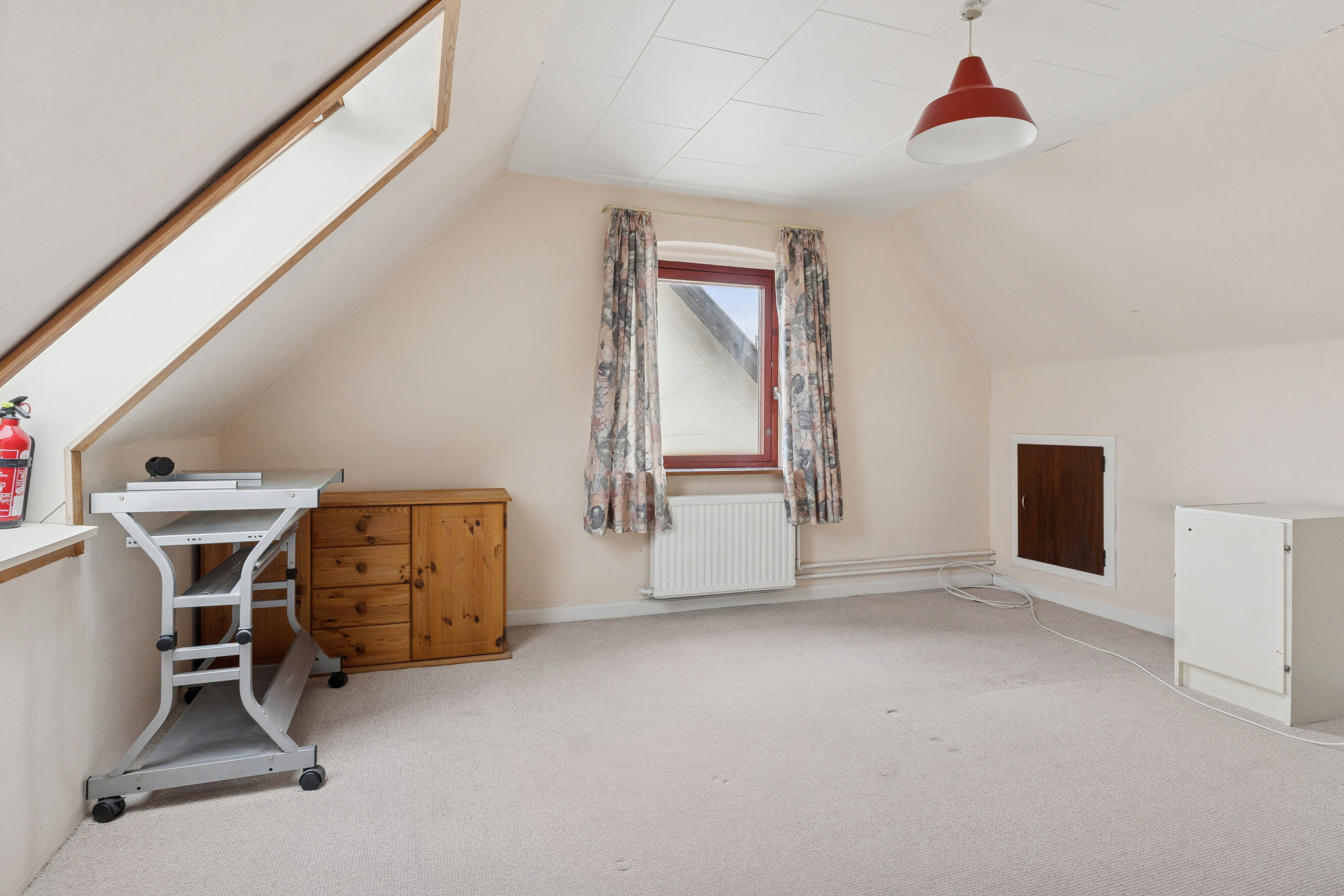 Fremhævet indendørs billede i fuldskærmstilstand. Billede af Henriks Alle 8, 4400 Kalundborg