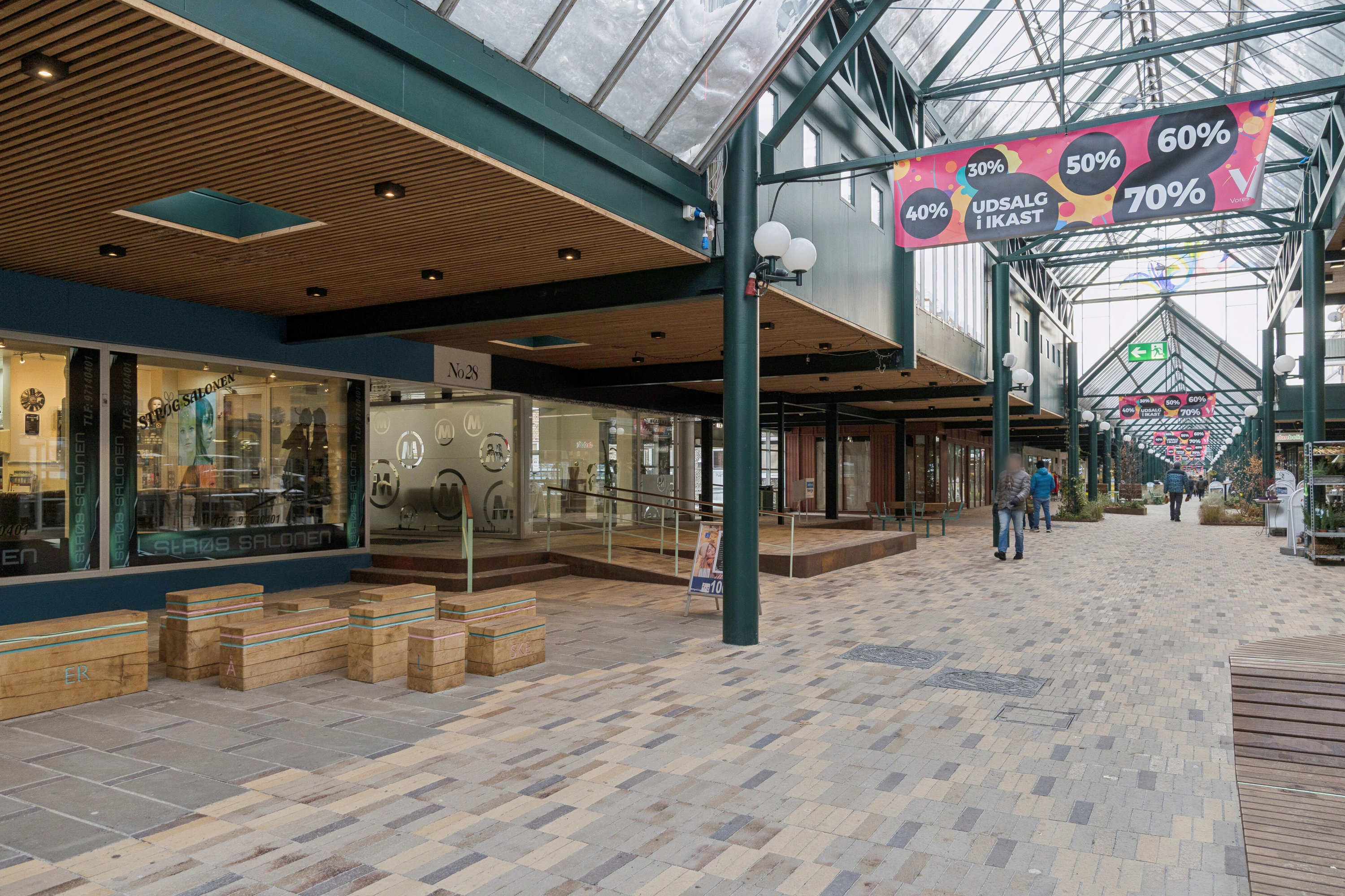 Fremhævet udendørs billede i fuldskærmstilstand. Billede af Strøget 28, 1. tv., 7430 Ikast