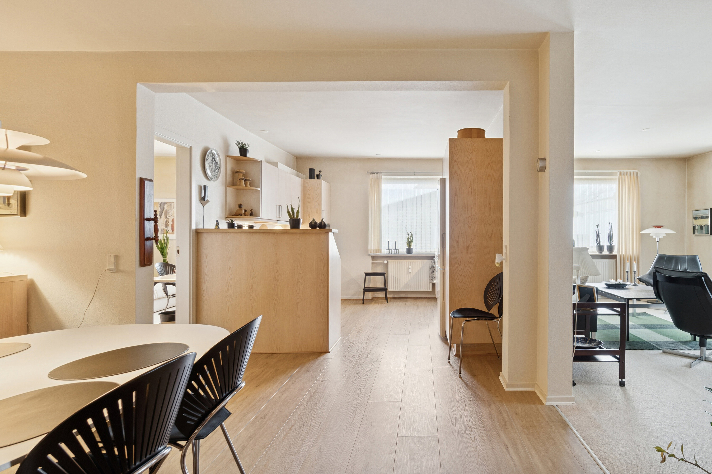 Fremhævet spisestue billede i fuldskærmstilstand. Billede af Strøget 28, 1. tv., 7430 Ikast