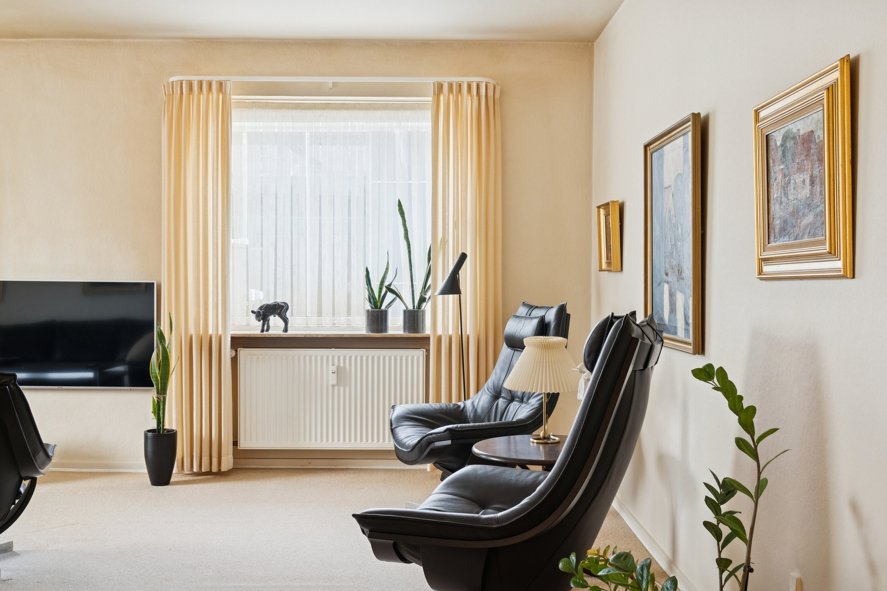 Fremhævet stue billede i fuldskærmstilstand. Billede af Strøget 28, 1. tv., 7430 Ikast