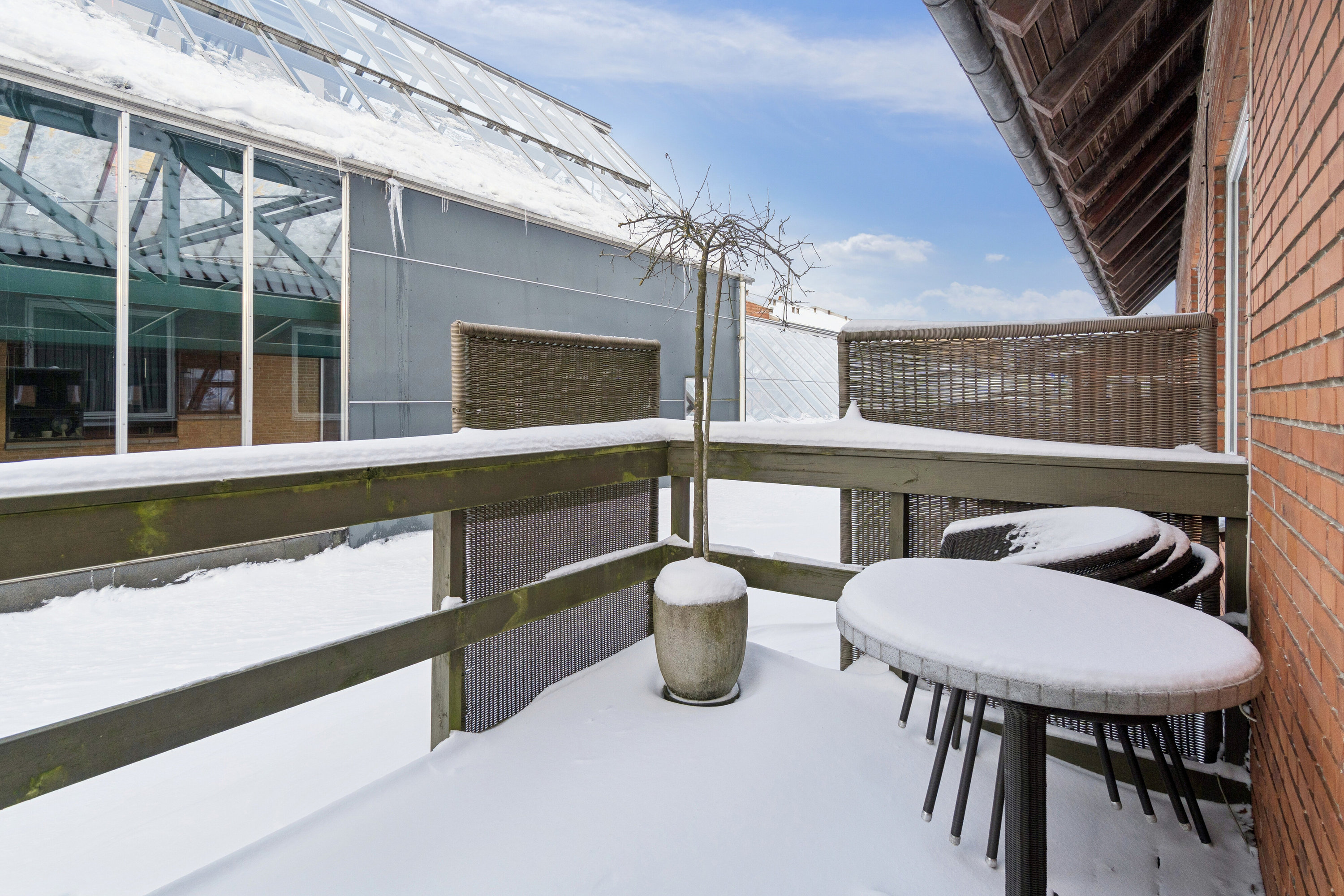 Fremhævet altan billede i fuldskærmstilstand. Billede af Strøget 28, 1. tv., 7430 Ikast