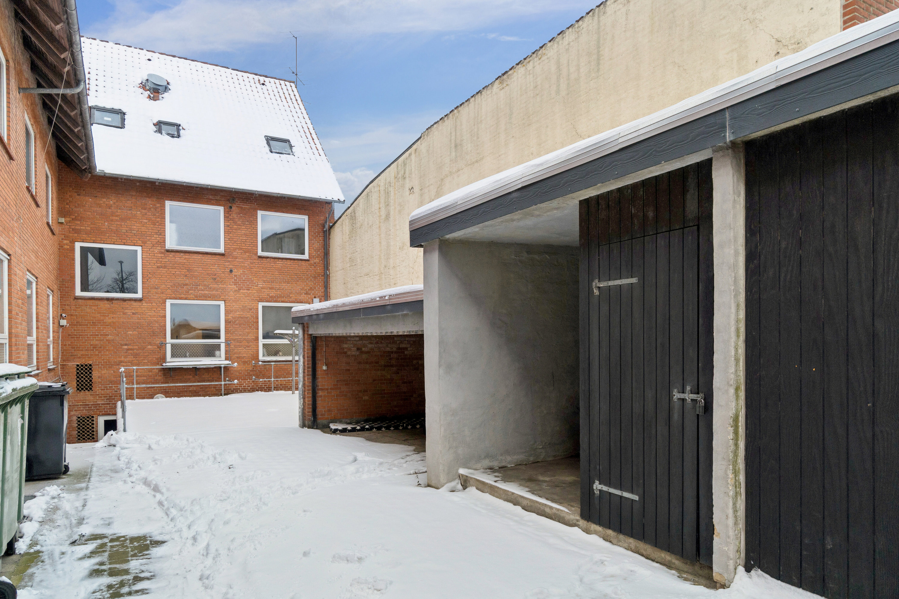 Fremhævet udendørs billede i fuldskærmstilstand. Billede af Strøget 28, 1. tv., 7430 Ikast