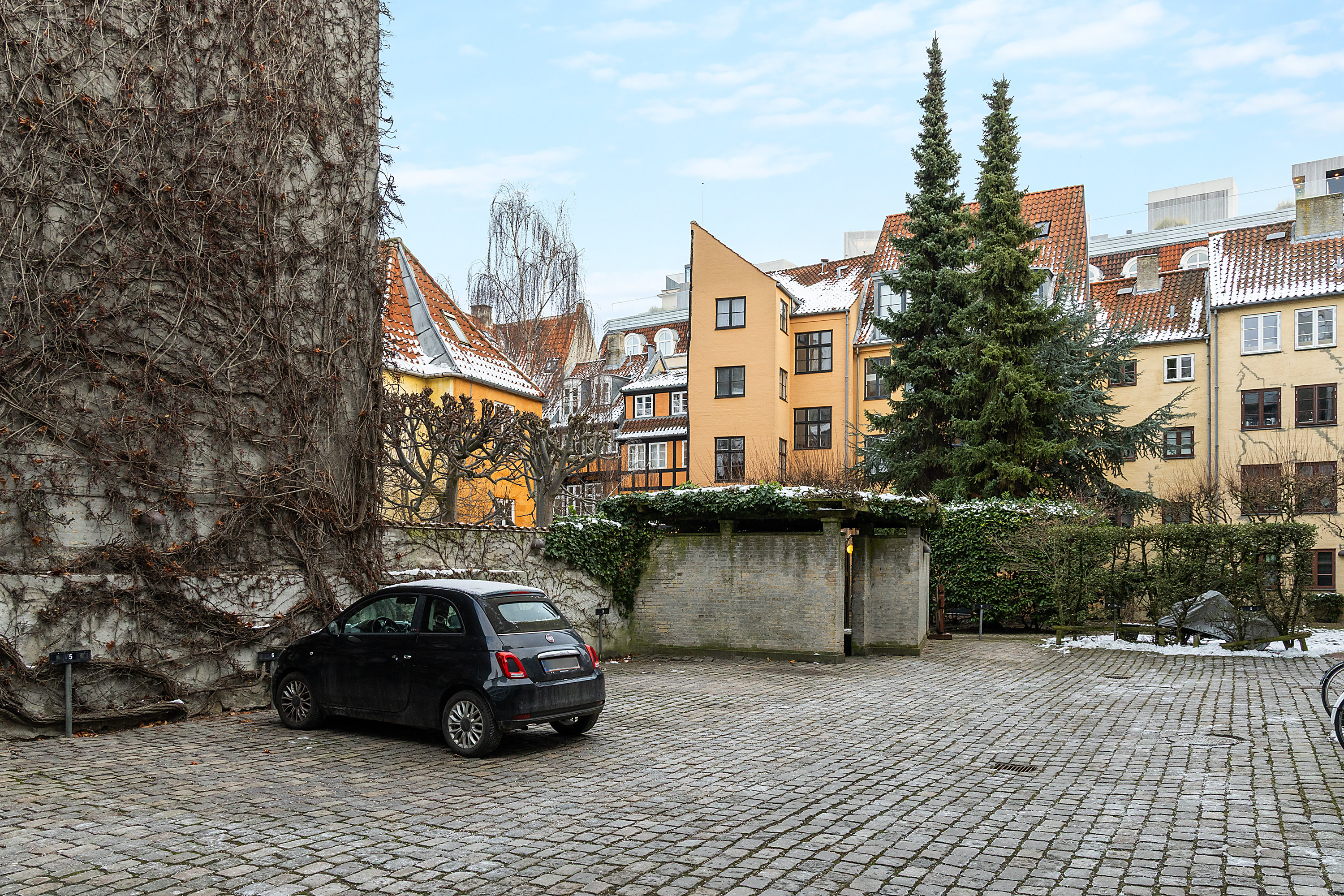 Fremhævet parkeringsareal billede i fuldskærmstilstand. Billede af Åbenrå 10, 3. 12., 1124 København K