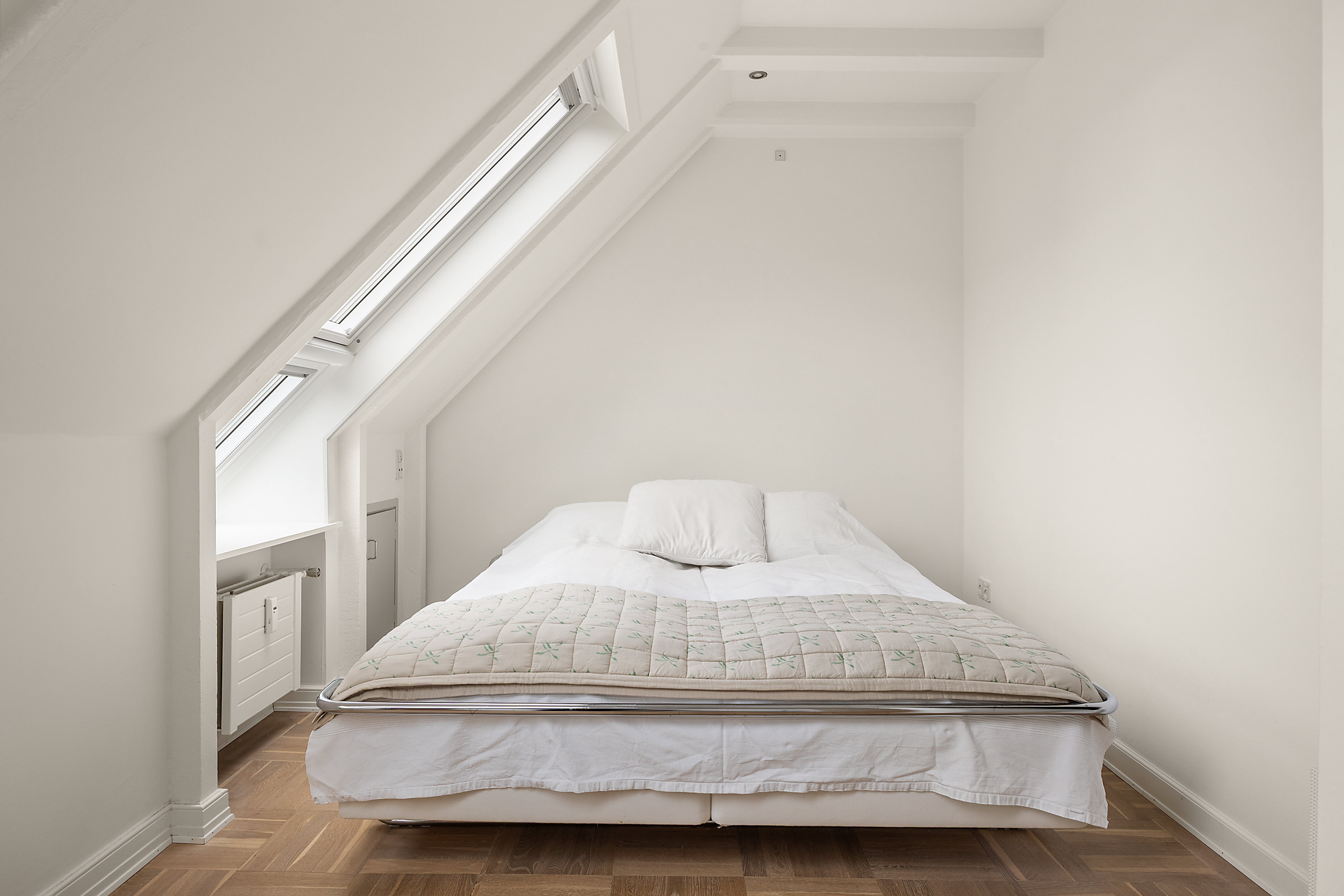 Fremhævet soveværelse billede i fuldskærmstilstand. Billede af Åbenrå 10, 3. 12., 1124 København K