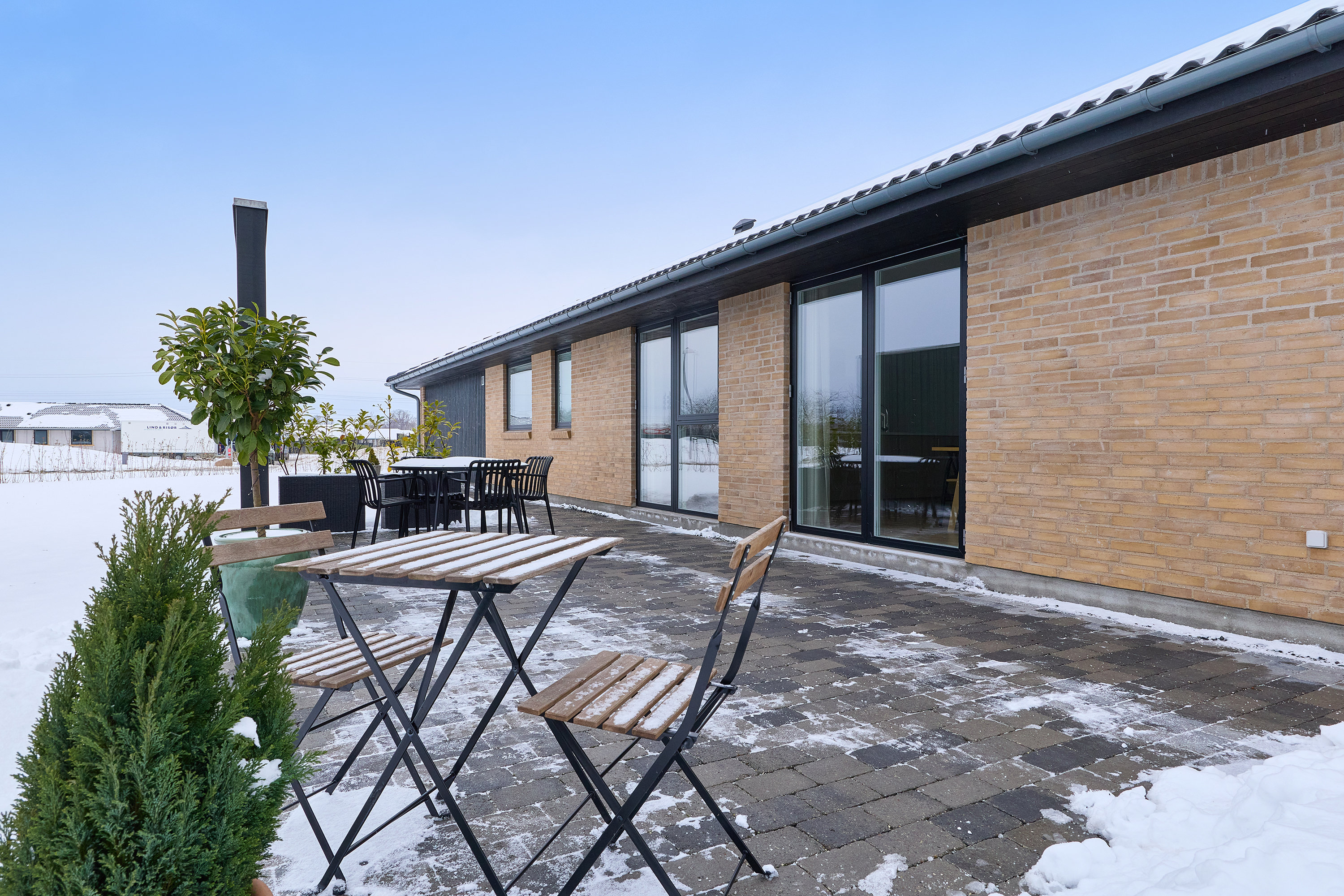 Fremhævet terrasse billede i fuldskærmstilstand. Billede af Kroghøjgårdsvej 2, Jordhøj, 3550 Slangerup