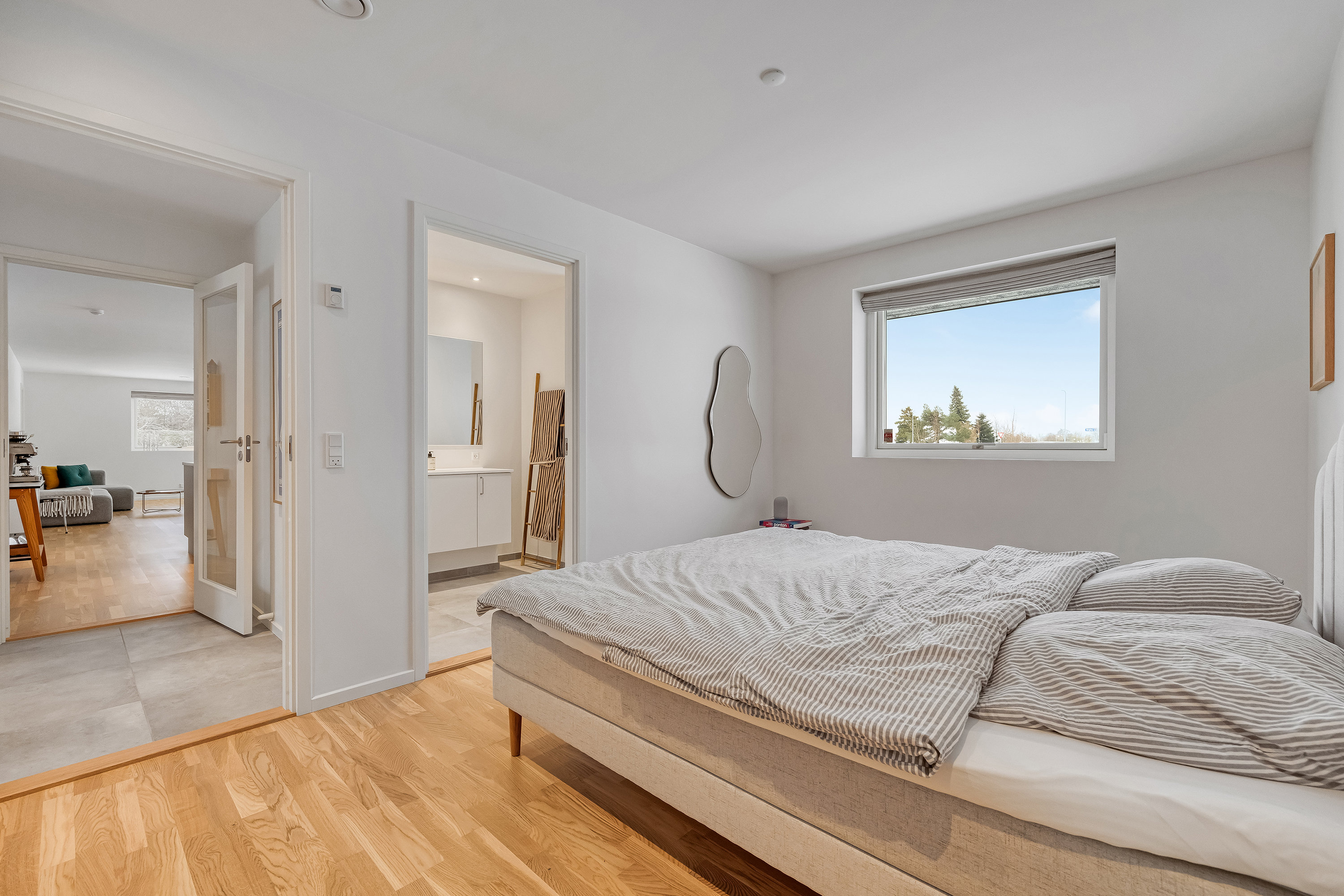 Fremhævet soveværelse billede i fuldskærmstilstand. Billede af Kroghøjgårdsvej 2, Jordhøj, 3550 Slangerup