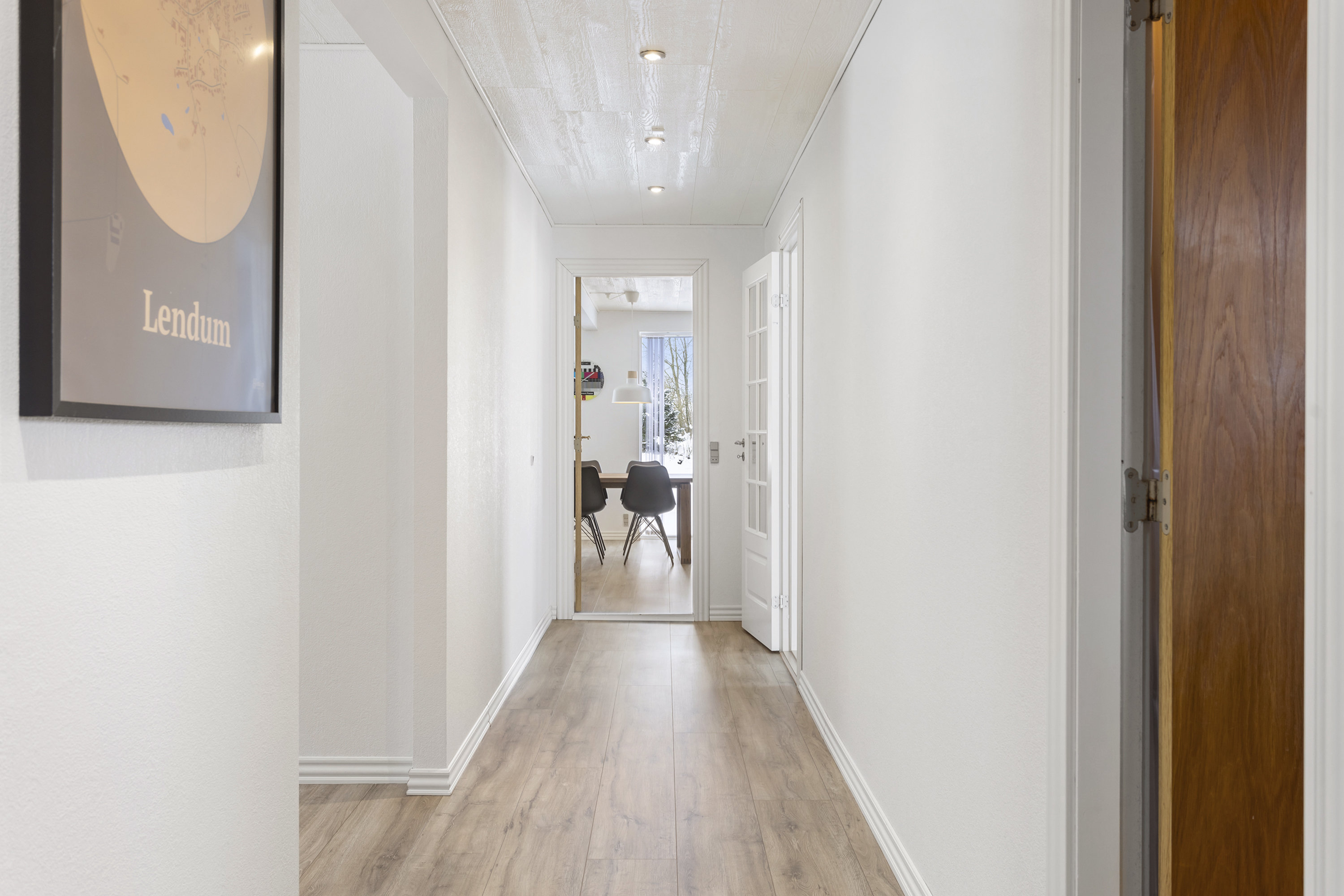 Fremhævet gang billede i fuldskærmstilstand. Billede af Løthvej 199, Lendum, 9870 Sindal