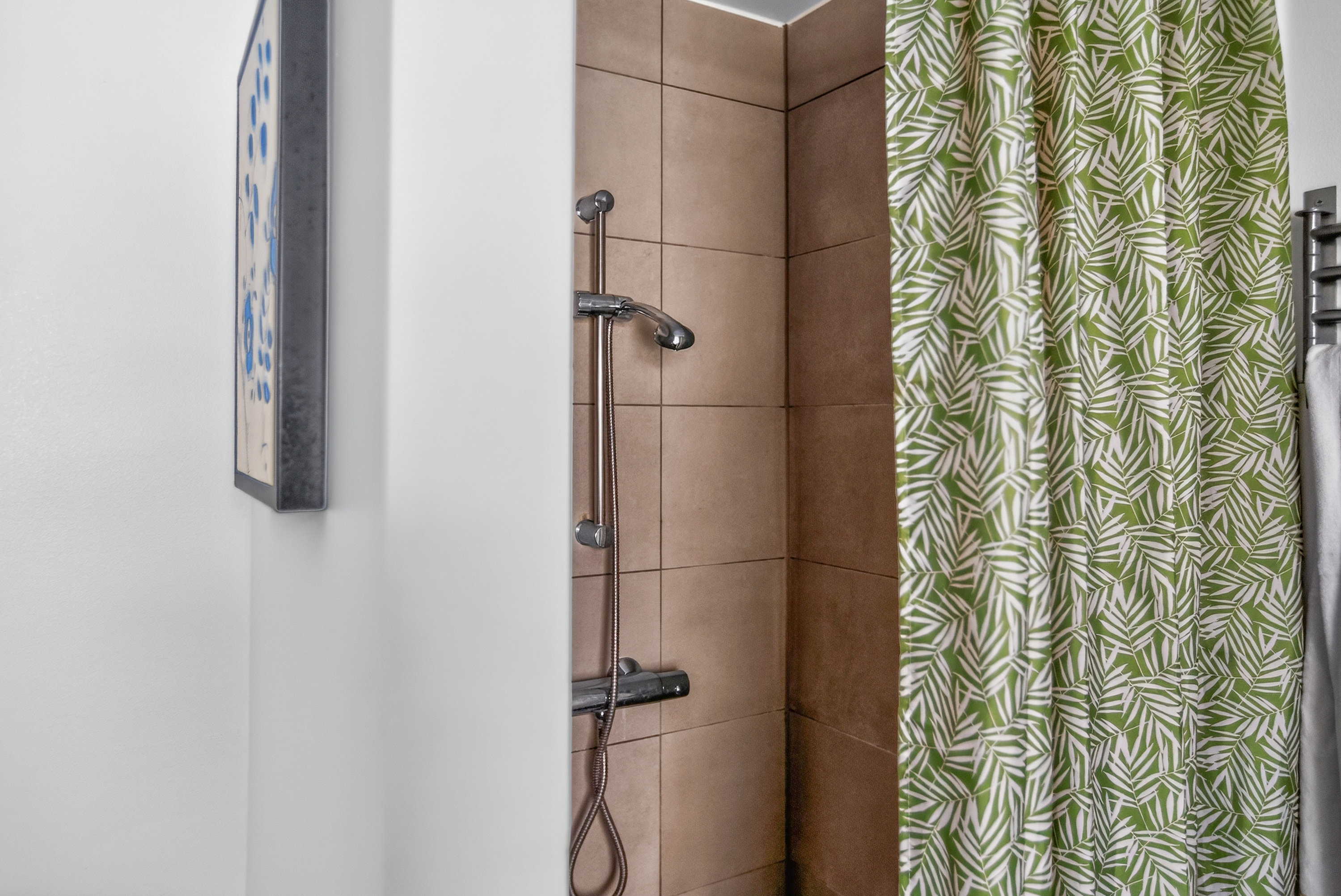 Fremhævet bad billede i fuldskærmstilstand. Billede af Kong Knuds Park 22, 2765 Smørum