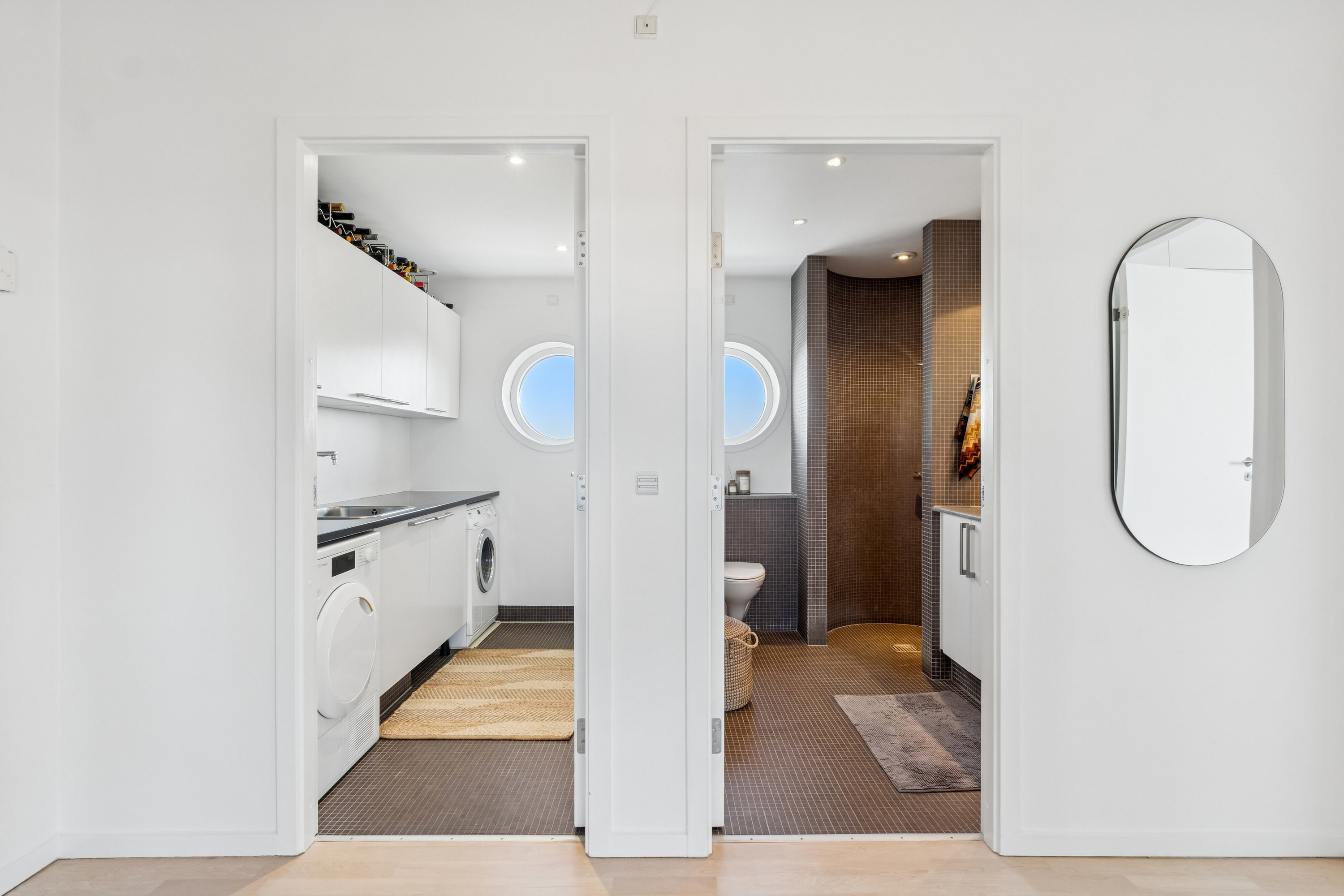 Fremhævet hall billede i fuldskærmstilstand. Billede af Erik Eriksens Gade 9, 6. tv., 2300 København S